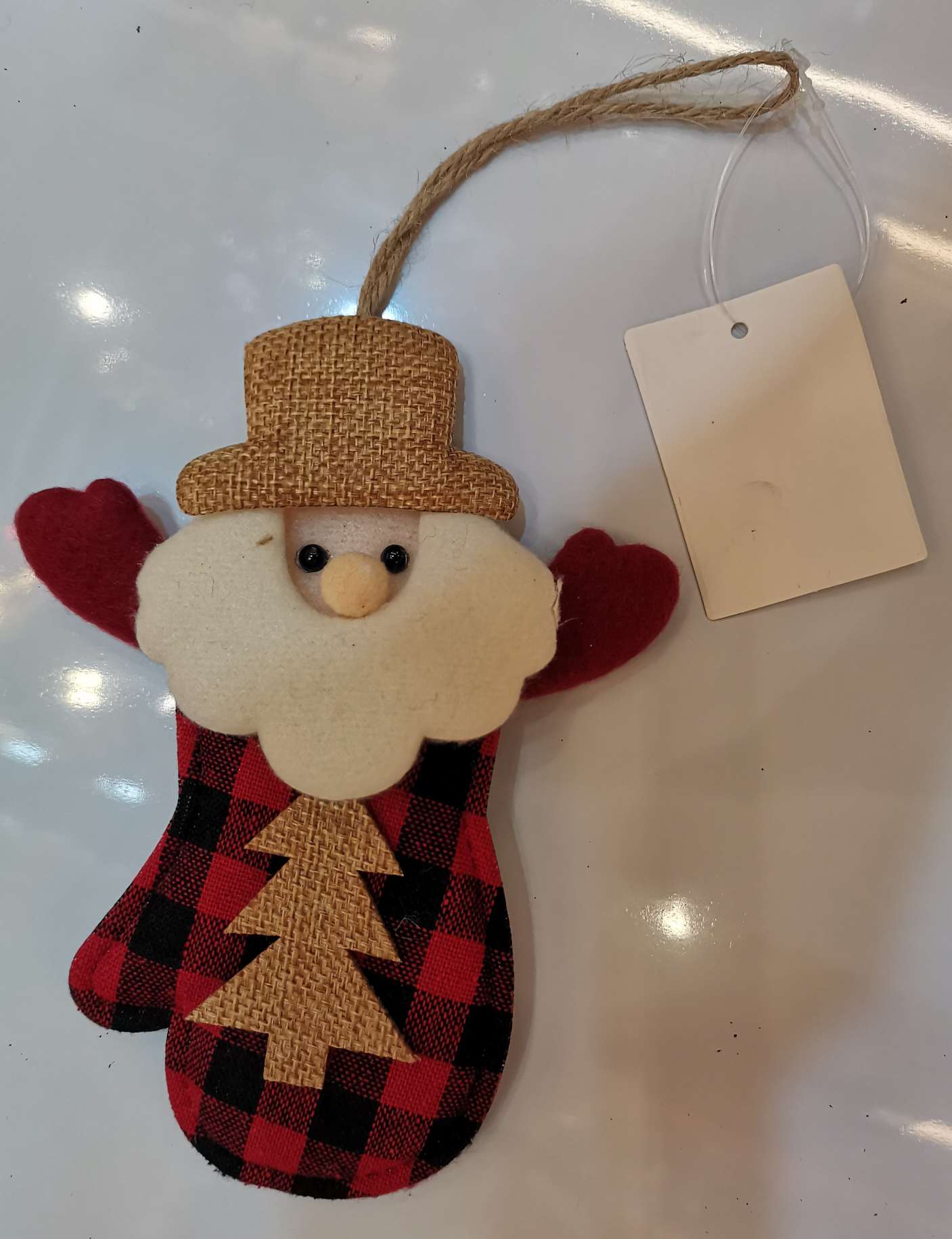 The Santa Claus pendant sock is 11.5*15.5CM in shape