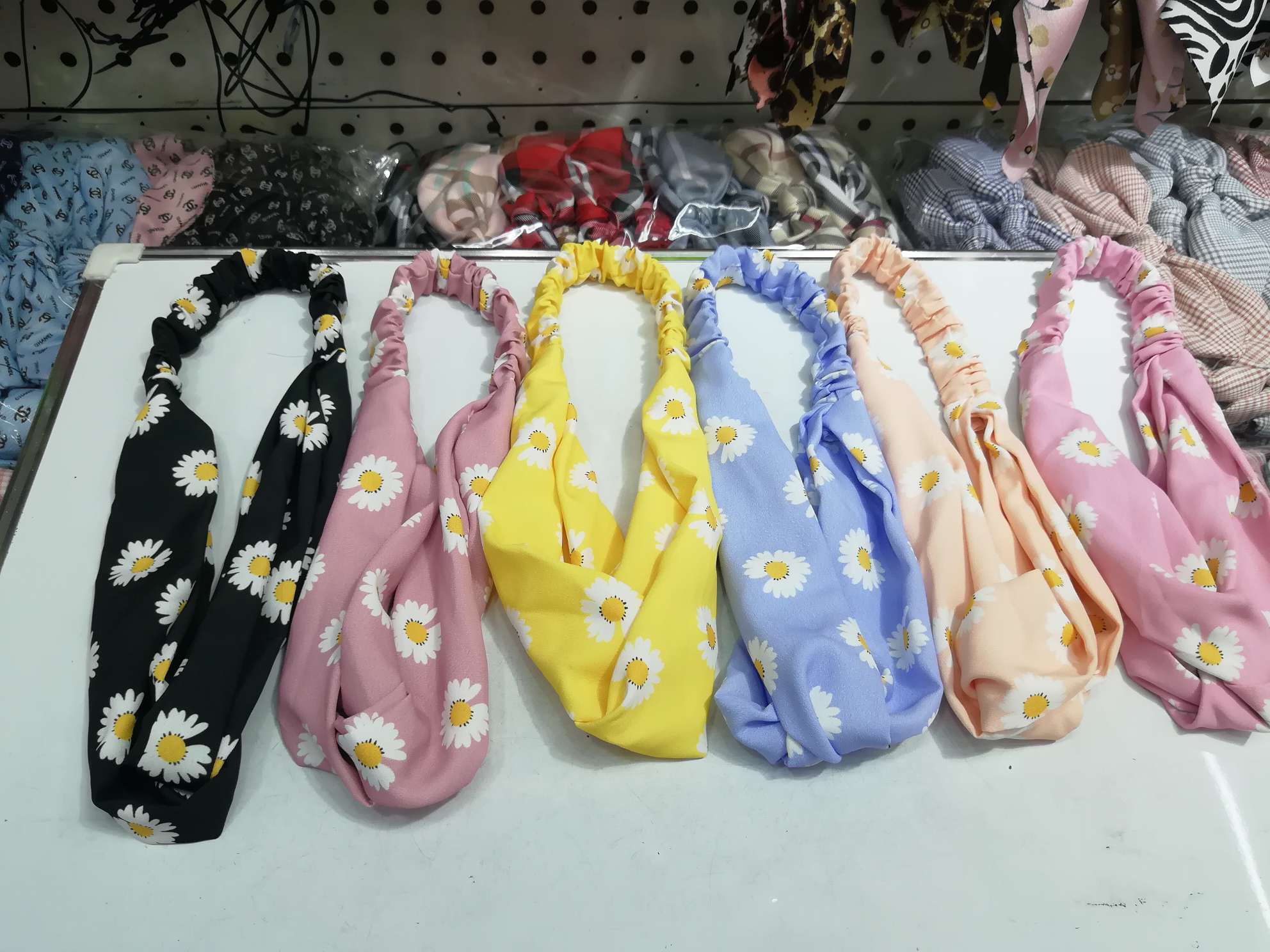 Little Daisy cross headband thumbnail