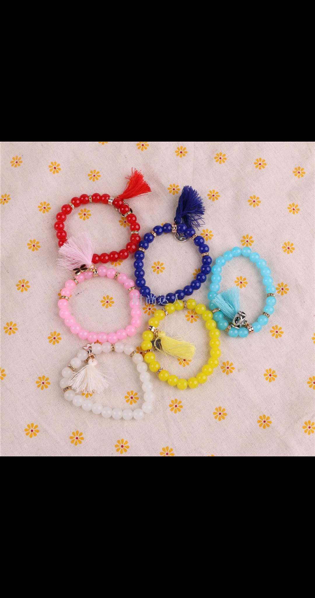 Natural chalcedony single-loop bracelet for trendy women, a fresh and fashionable silver leaf jewelry that makes you rich overnight Specification image