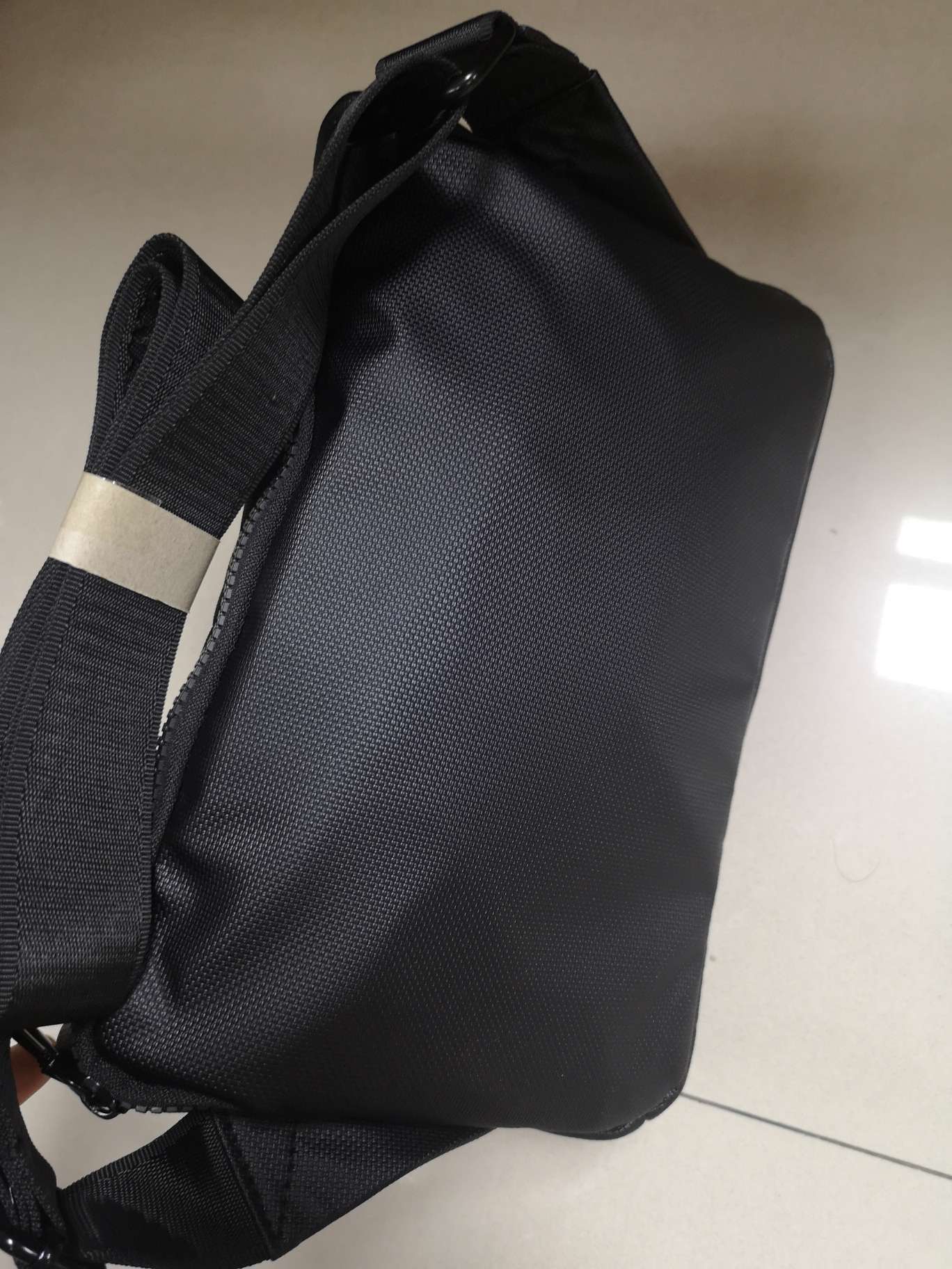 斜挎包产品图