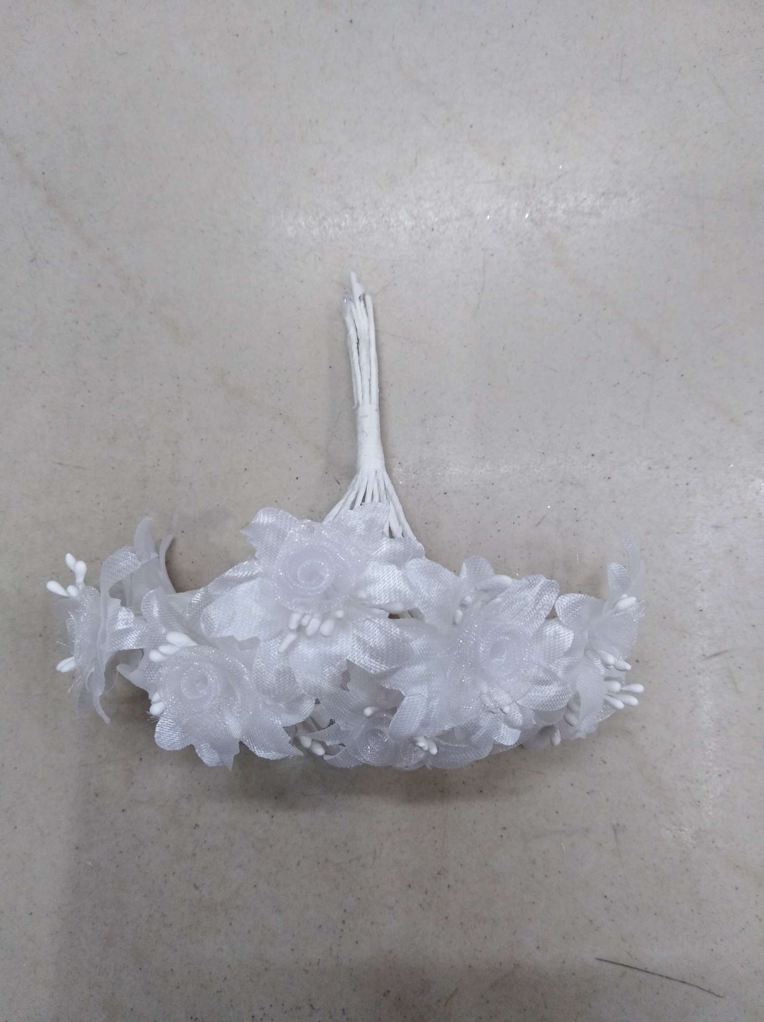 Artificial flower hand-rolled yarn flower white thumbnail