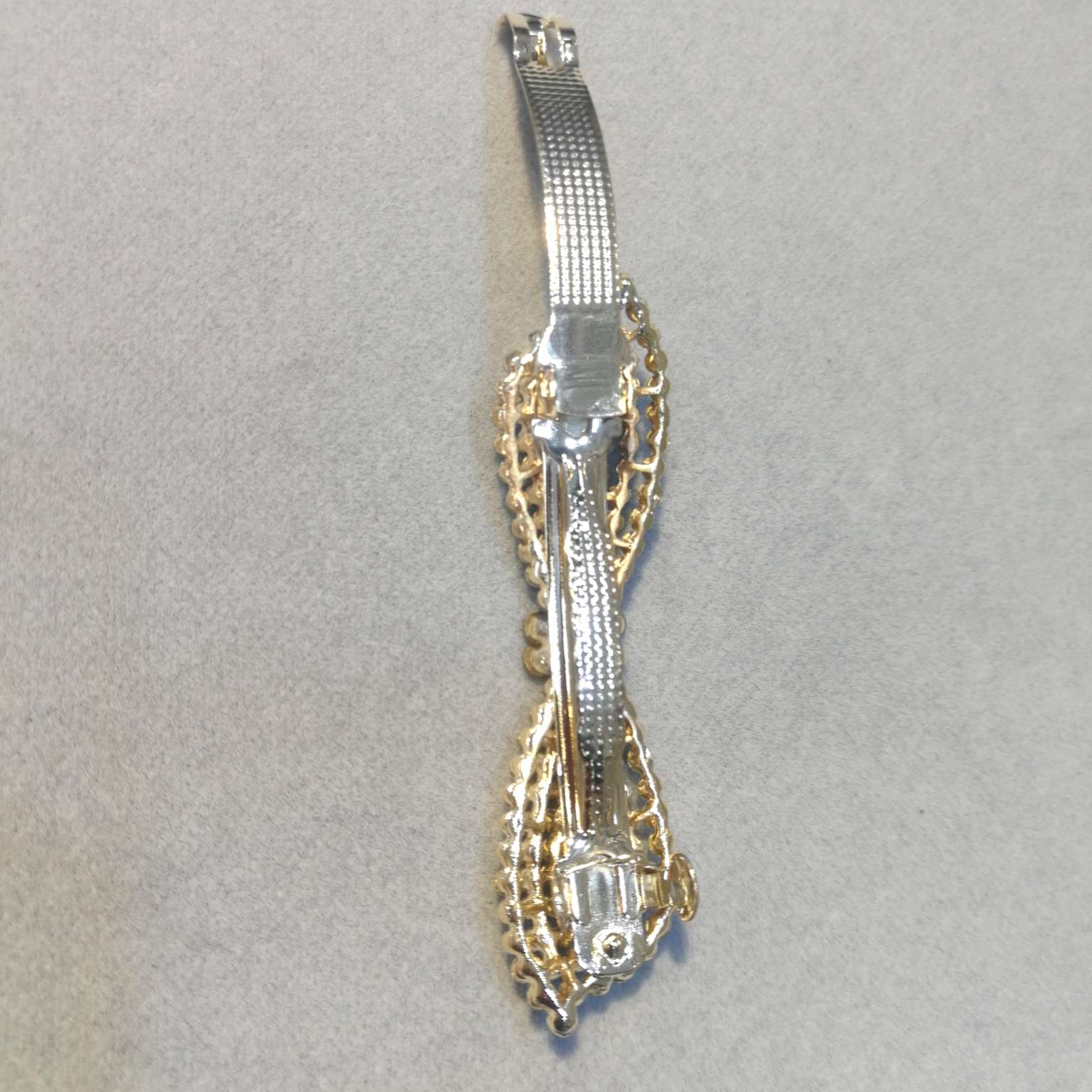 Colored diamond top clip, 6 cm Korean bow, banana clip, vertical clip, ponytail clip, hair clip, small anti-slip vertical clip, water diamond hair accessory, large Japanese and Korean hair clip headwear, little Jinling accessory 410815 Specification image