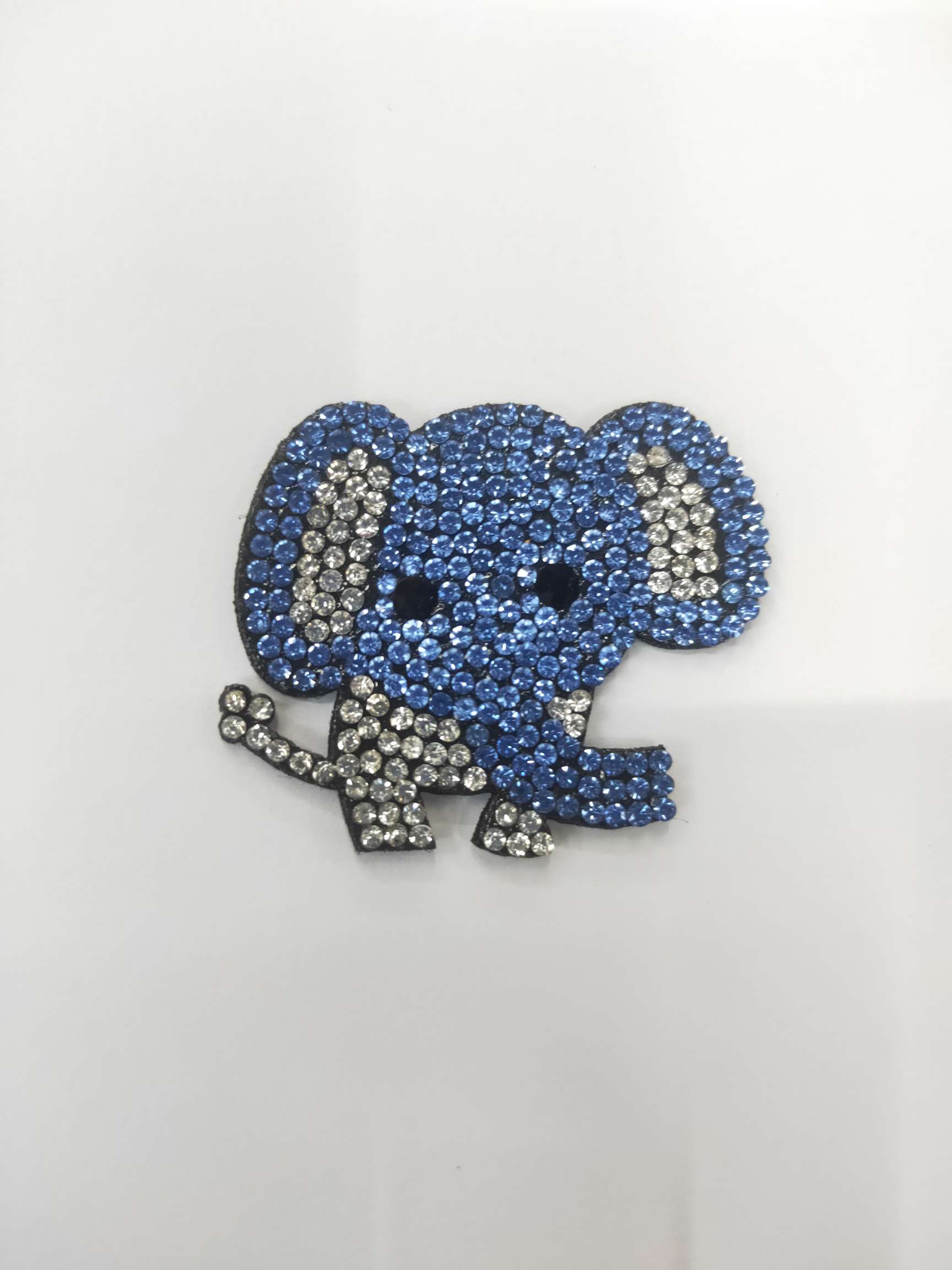 厂家直销无纺布钻片可爱大象款式