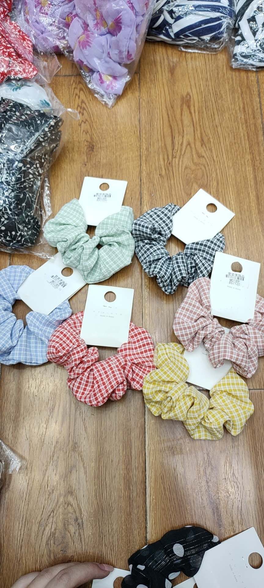 气质格子发圈图