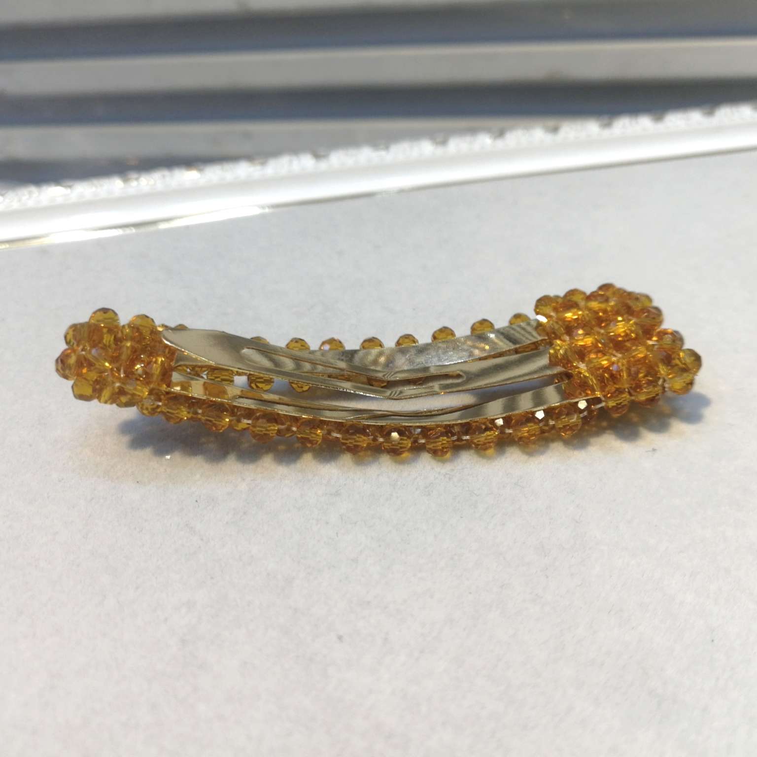 Handcrafted PP crystal clips, Korean bow banana clips, vertical clips, ponytail clips, hair clips, small anti-slip vertical clips, water diamond hair accessories, large Japanese and Korean hair clips, headwear, little Jinling accessories 410815 details Picture