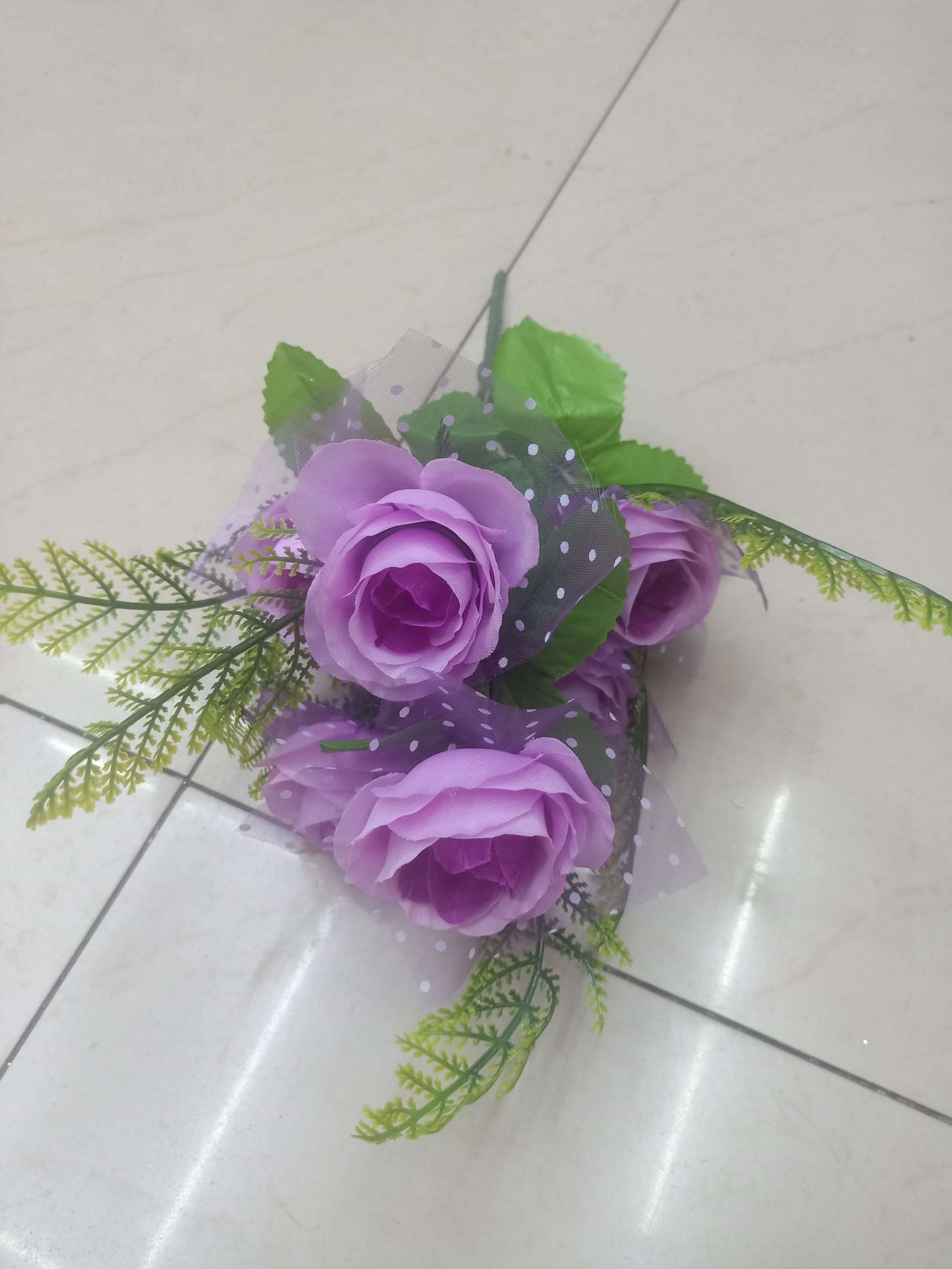 Artificial flowers, fake flowers, decorative flowers, and small roses Specification image