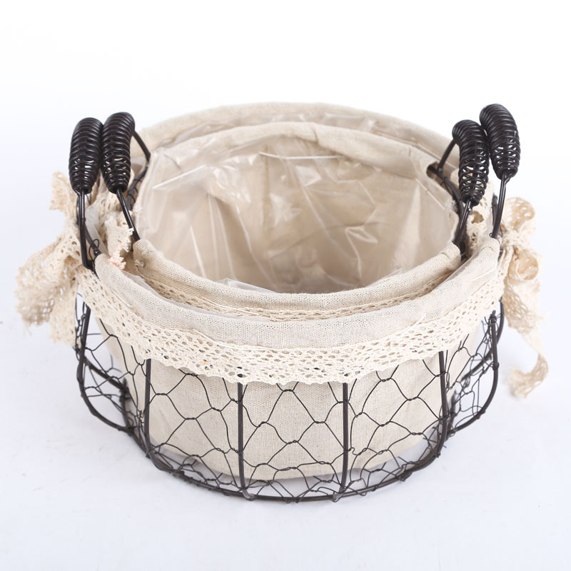 厂家直销铁架布艺欧式复古圆形花盆 装饰手提式花器花篮花盆白底实物图