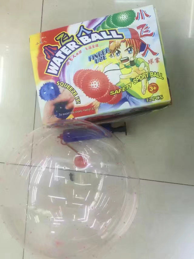 厂家直销，义乌好货推荐充气球拍拍球球内有各种小动物可充气可充水