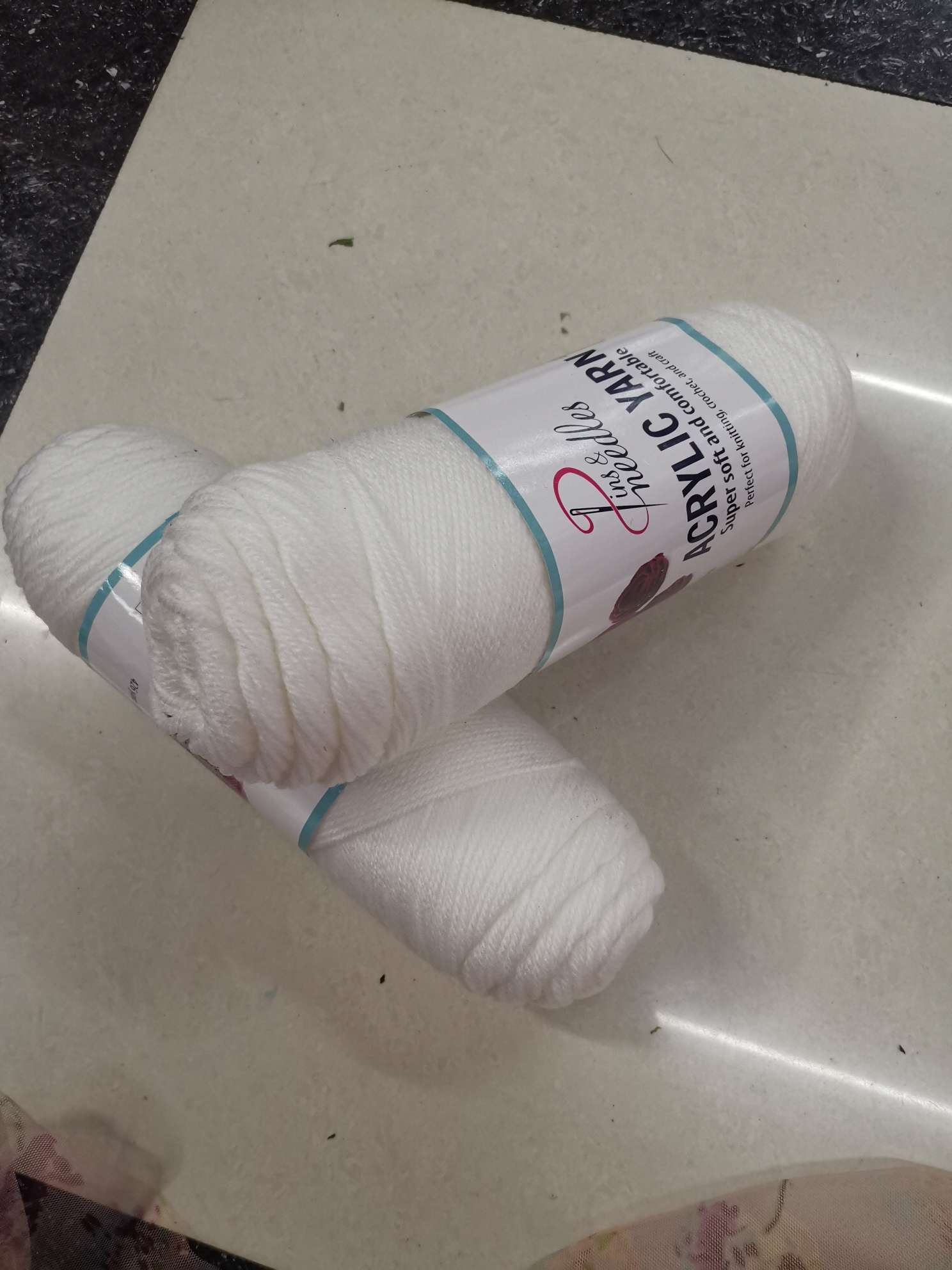 100% acrylic yarn for foreign trade export, acrylic coarse yarn, foreign trade pelletizing yarn, four-strand yarn details Picture