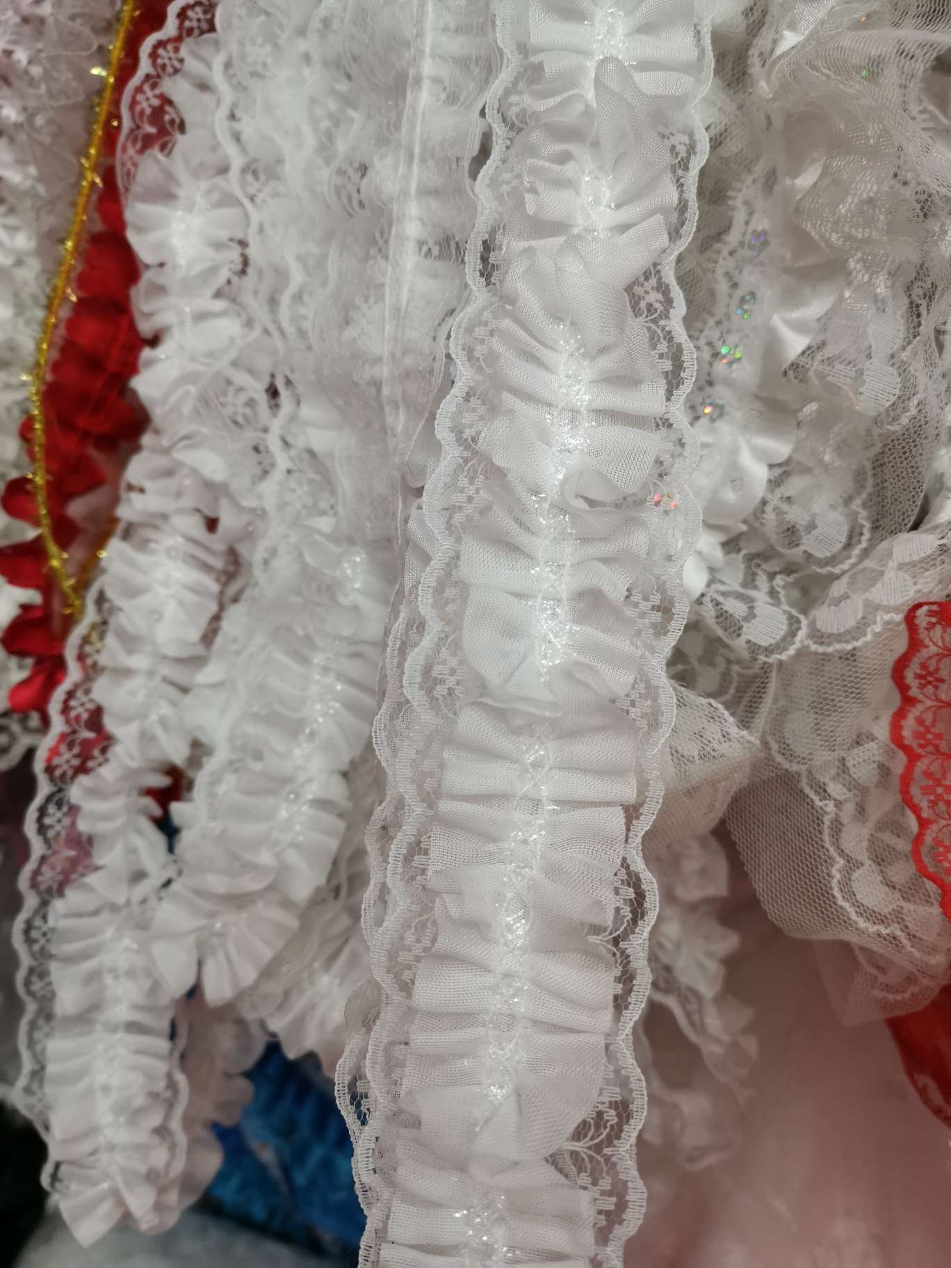 多层打皱花边多色