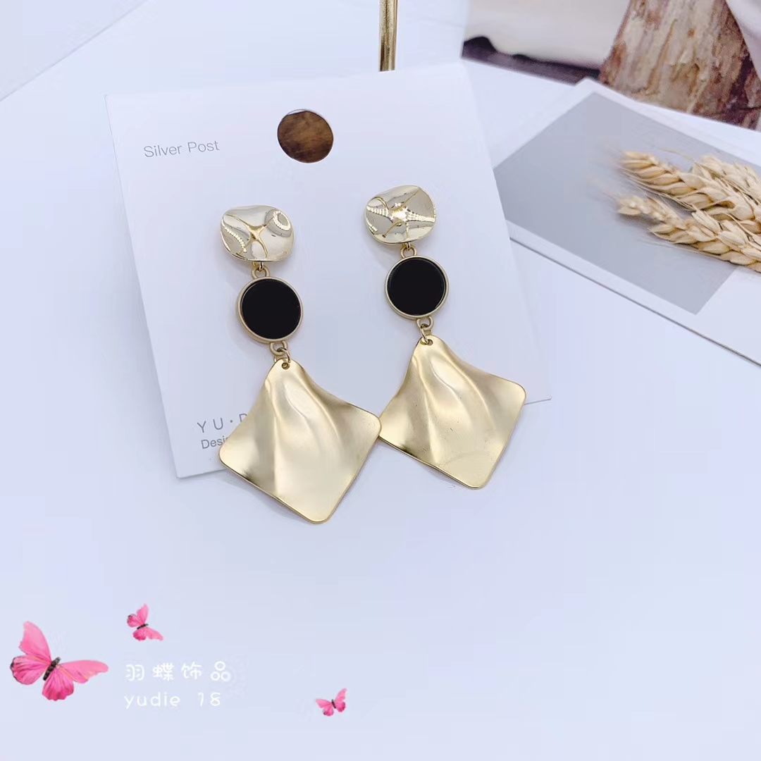Metallic earring female exaggerated temperament geometric cool Korean joker high grade long embellish face shape sterling silver earrings optional two thumbnail