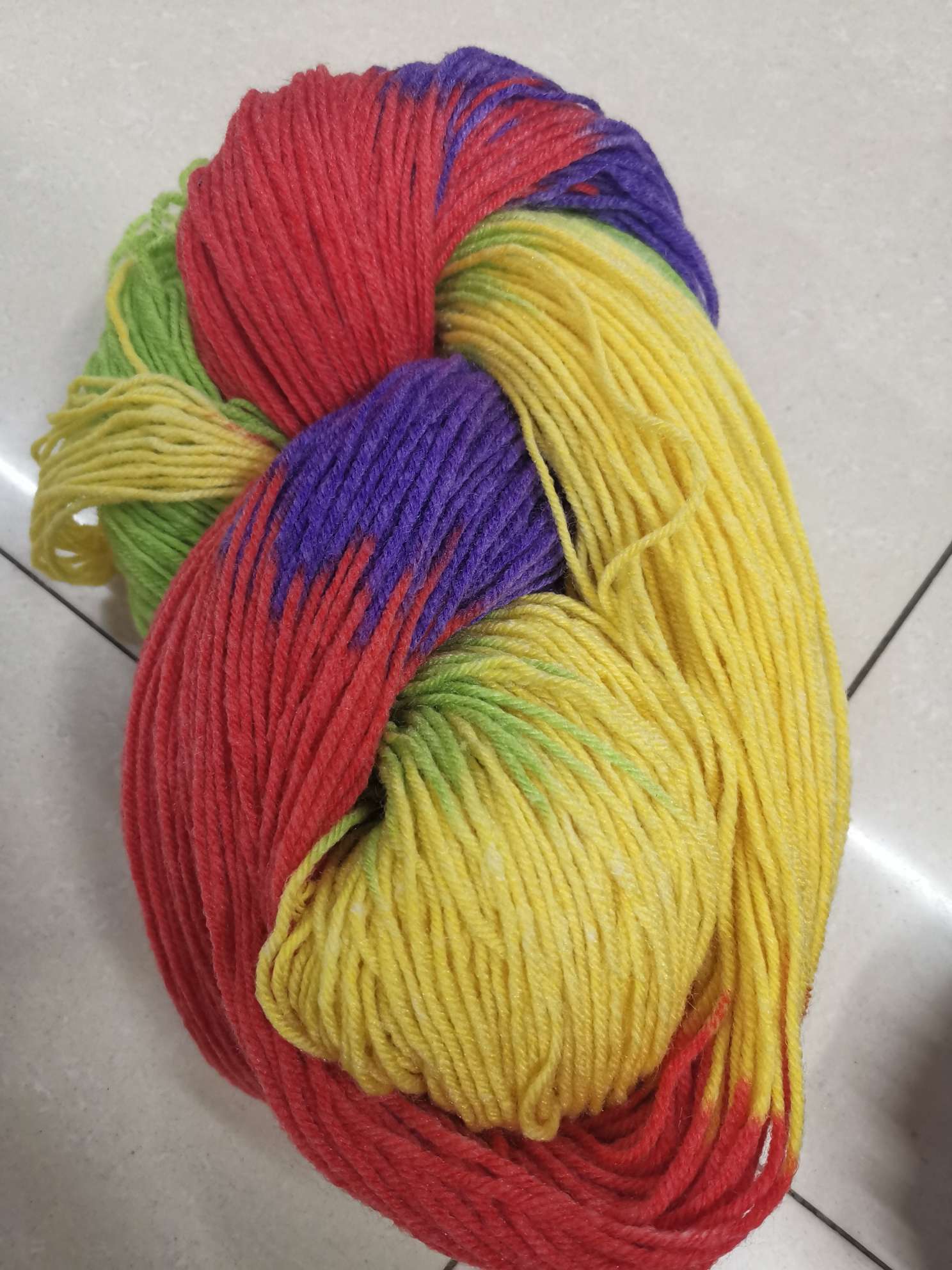 热销外贸出口涤纶段染花毛线 DIY 用品毛线