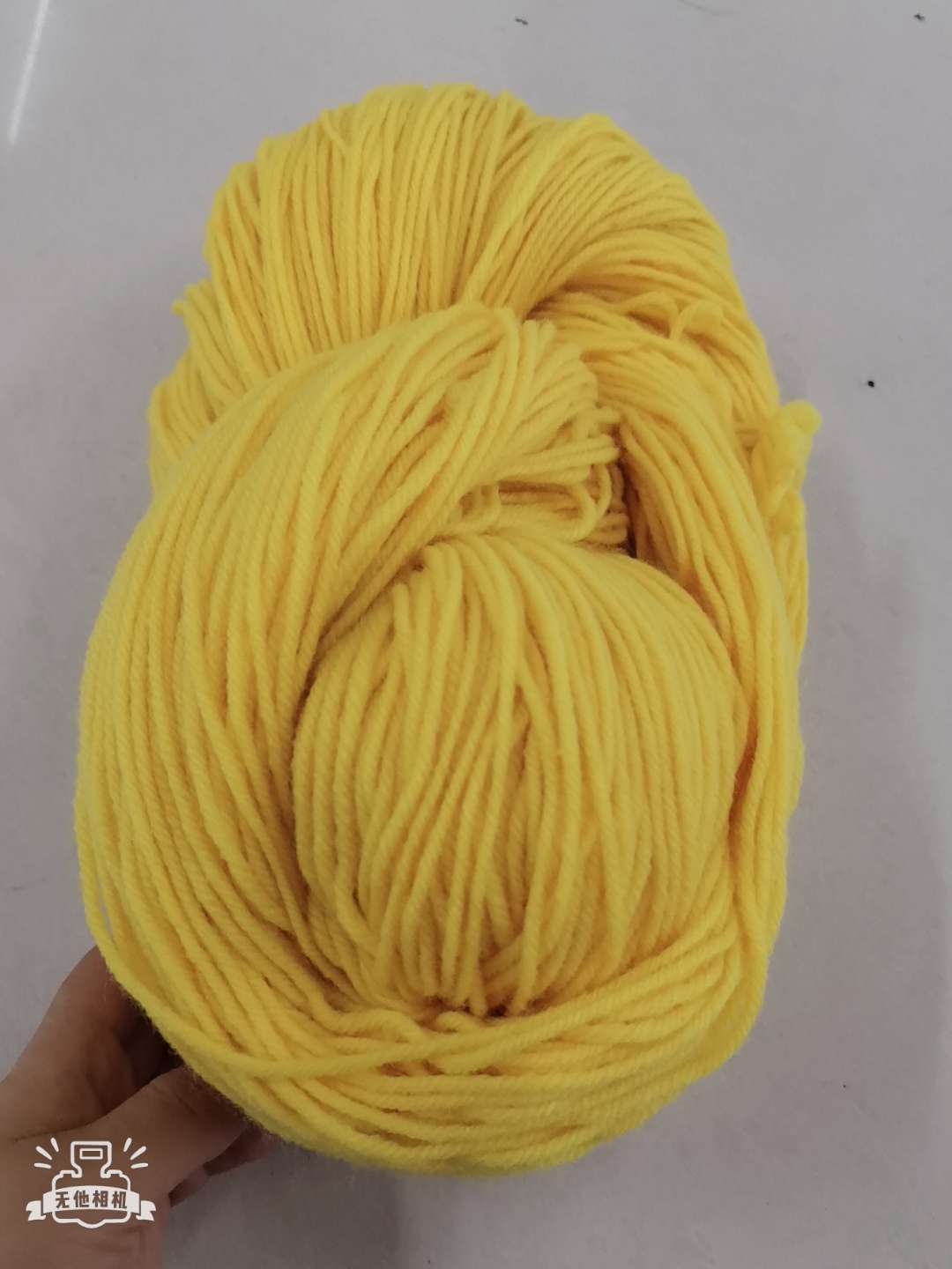 Hot-selling polyester yarn handicrafts processing, 250g per bunch of yarn yarn, environmentally friendly dyeing details Picture