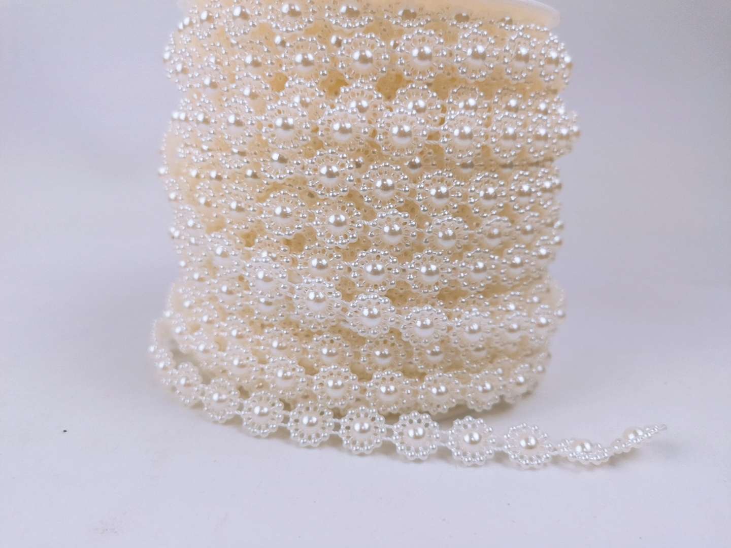 Pearl colour accessories thumbnail