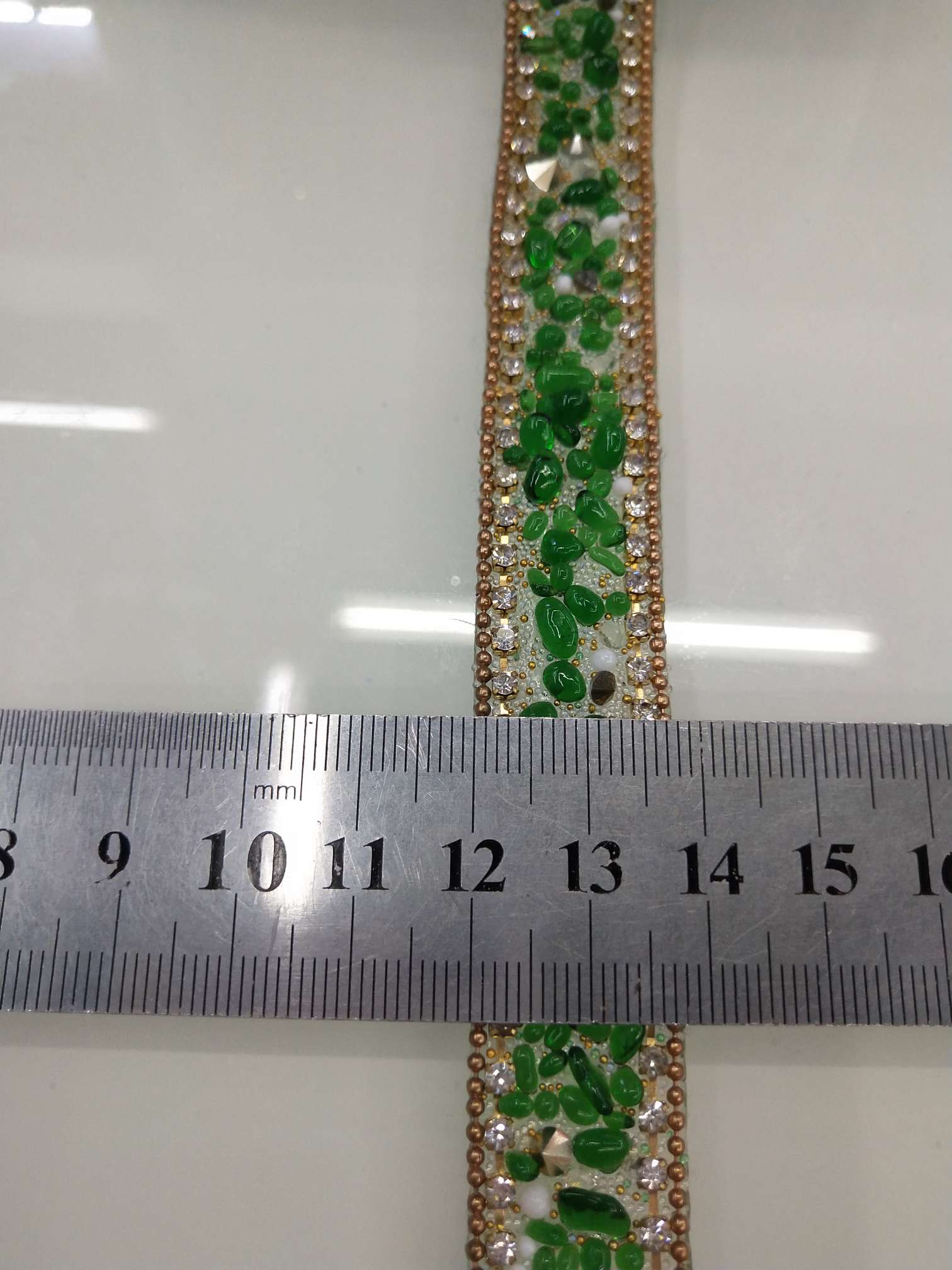 烫胶条  链条+8号白钻爪链+石头+米珠产品图