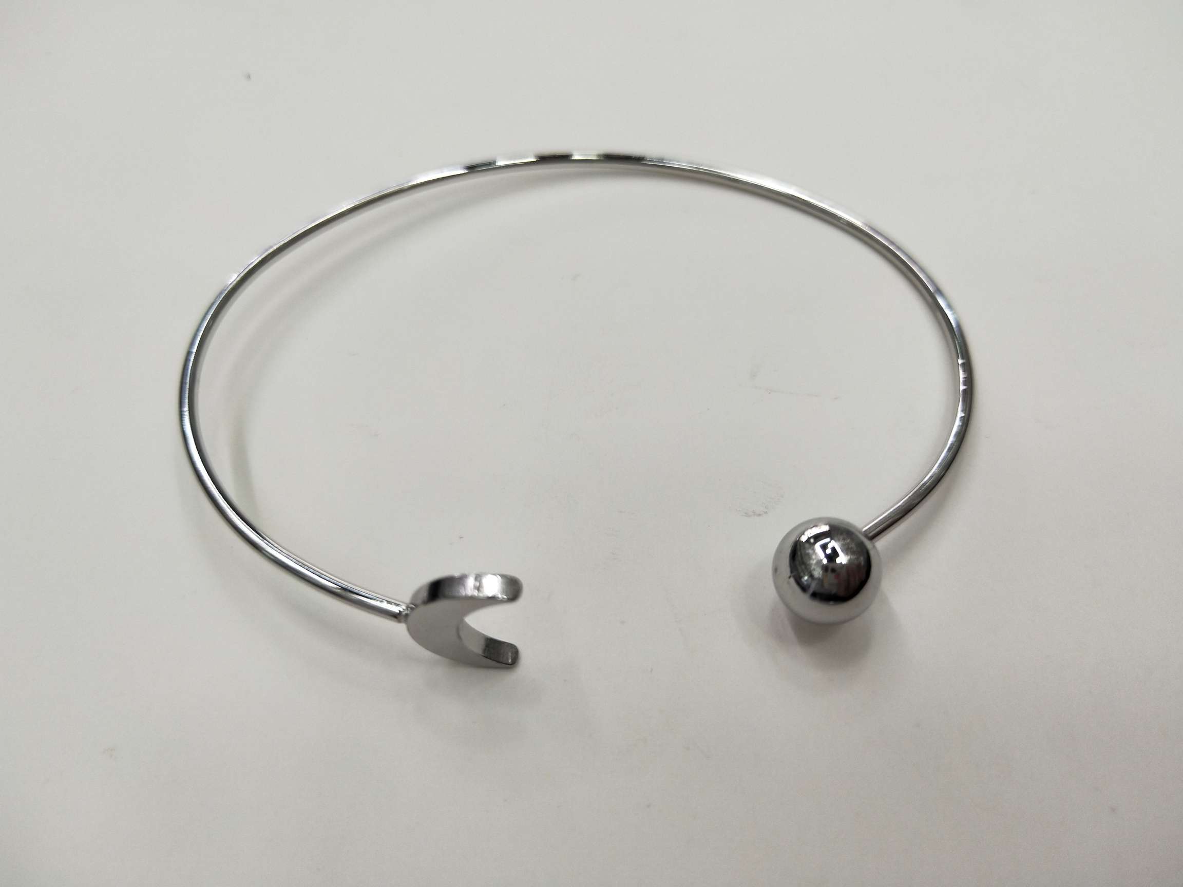 Moon and beads bracelet