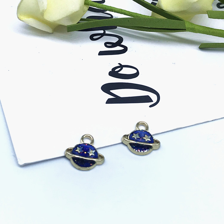 diy jewelry accessories: Starry sky painting oil pendant details Picture