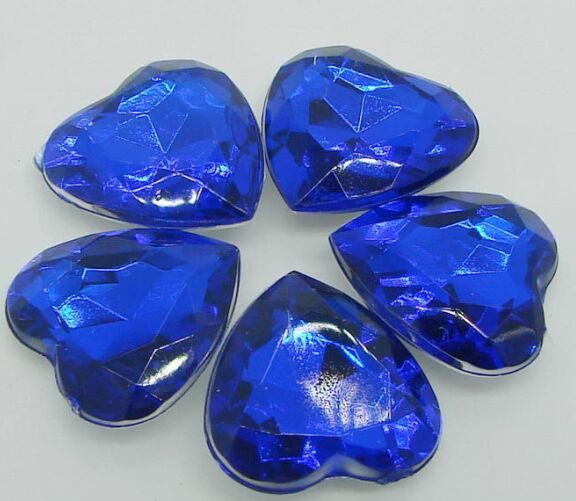 8. Pointed bottom with a peach heart