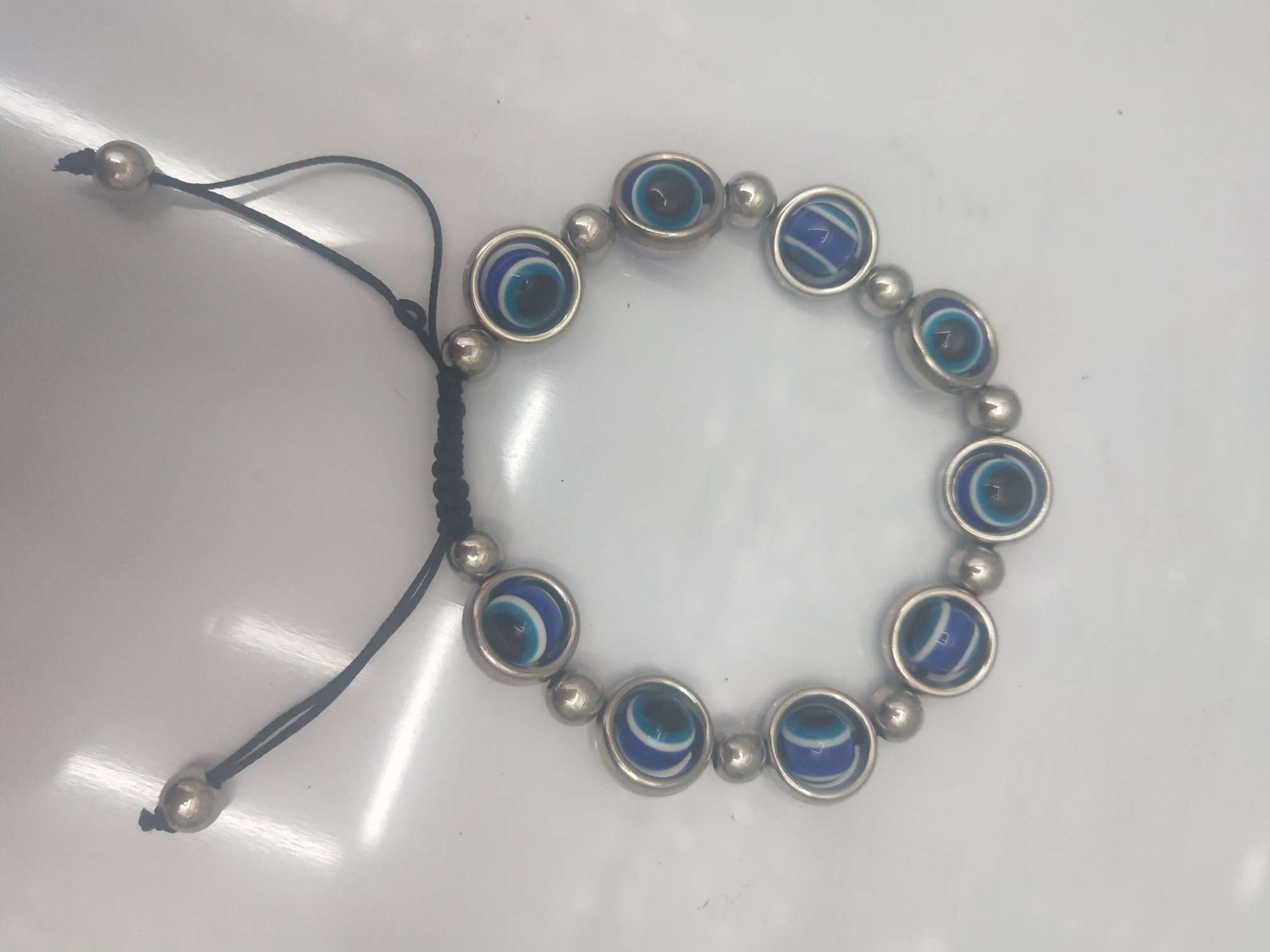 Nine rings and nine eye rings and hand rings thumbnail