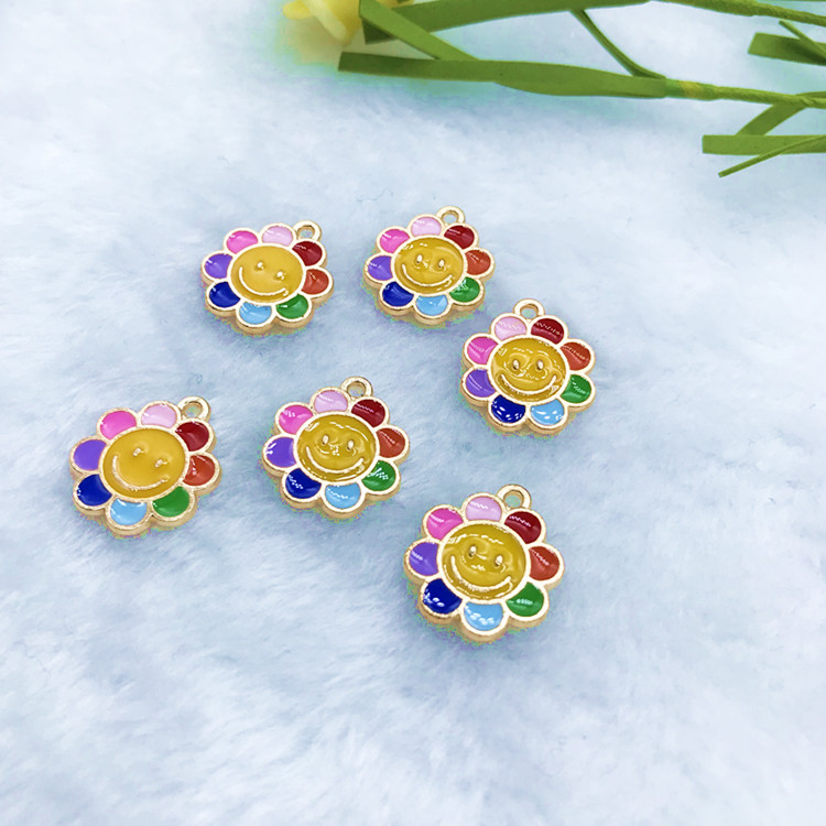 DIY alloy sunflower pendant, a versatile and cute Japanese-style Instagram seven-color flower accessory, is a popular choice for Internet celebrities Application Scenario