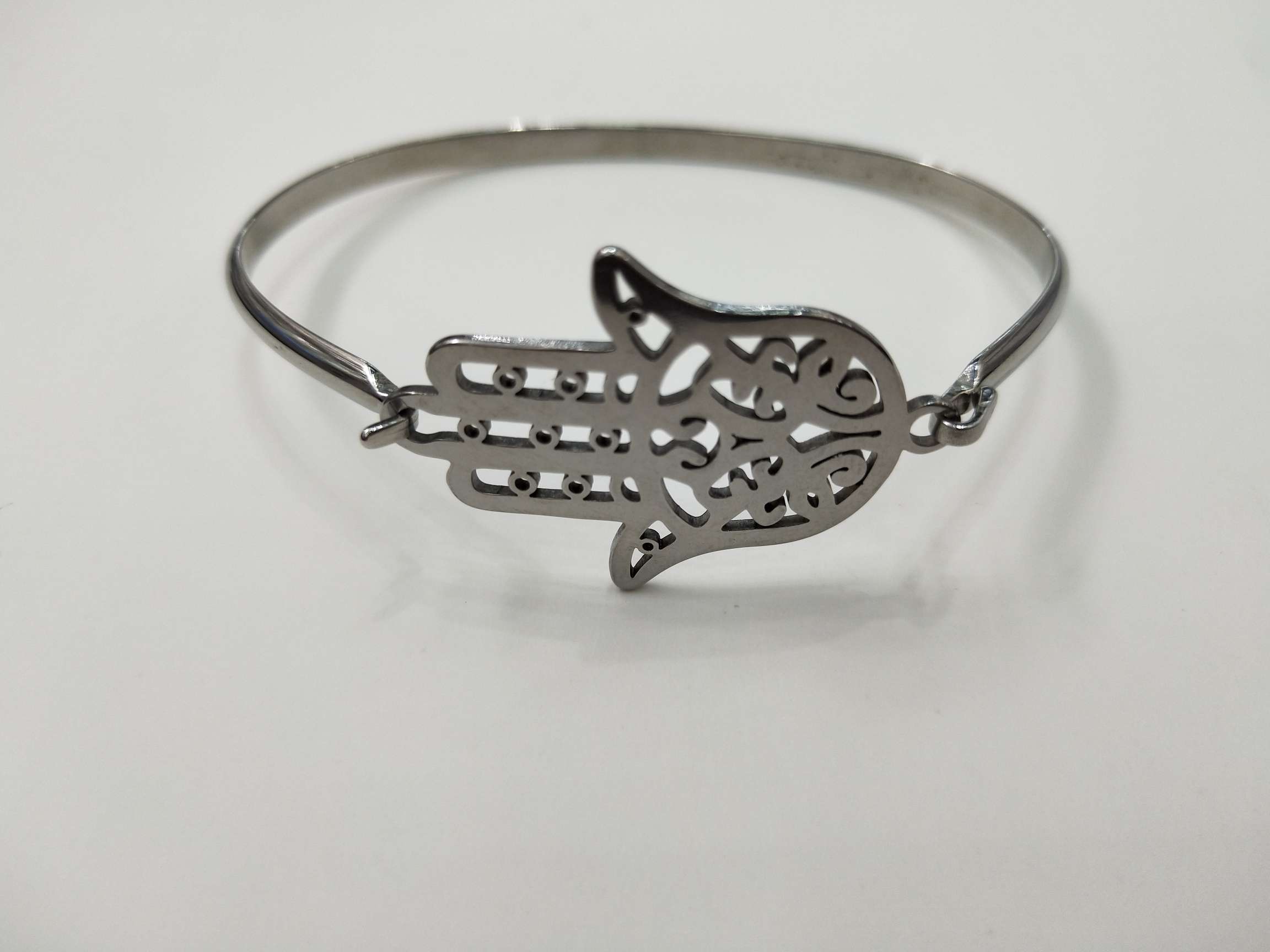 Hand pattern bracelet thumbnail