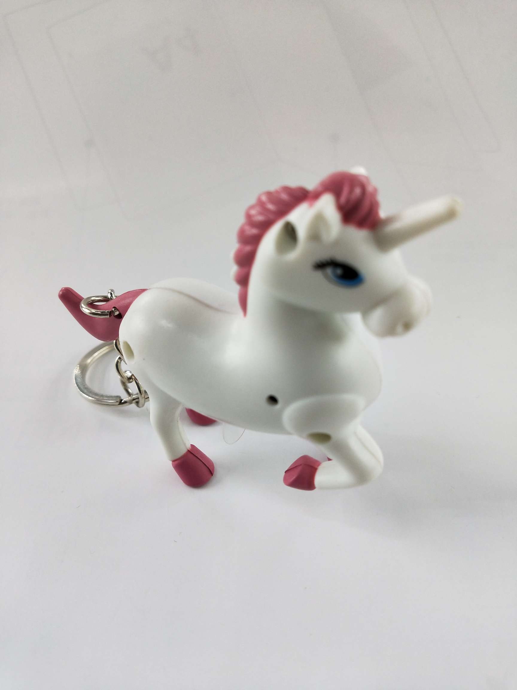 Jianqing No. 1 Unicorn Shining and Sounding Keychain Pendant Accessory Small Pendant Wholesale 01