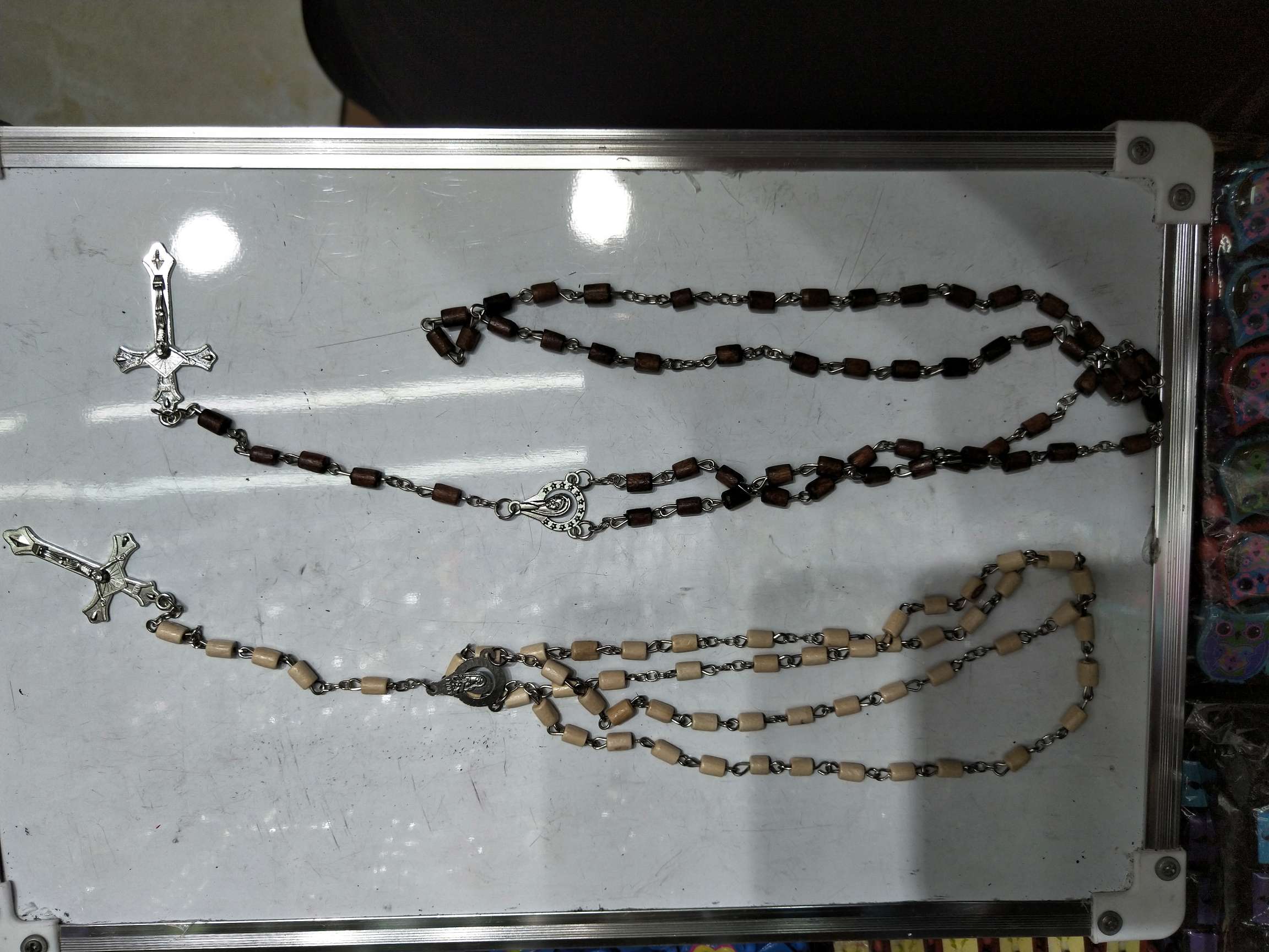 Bead cross thumbnail