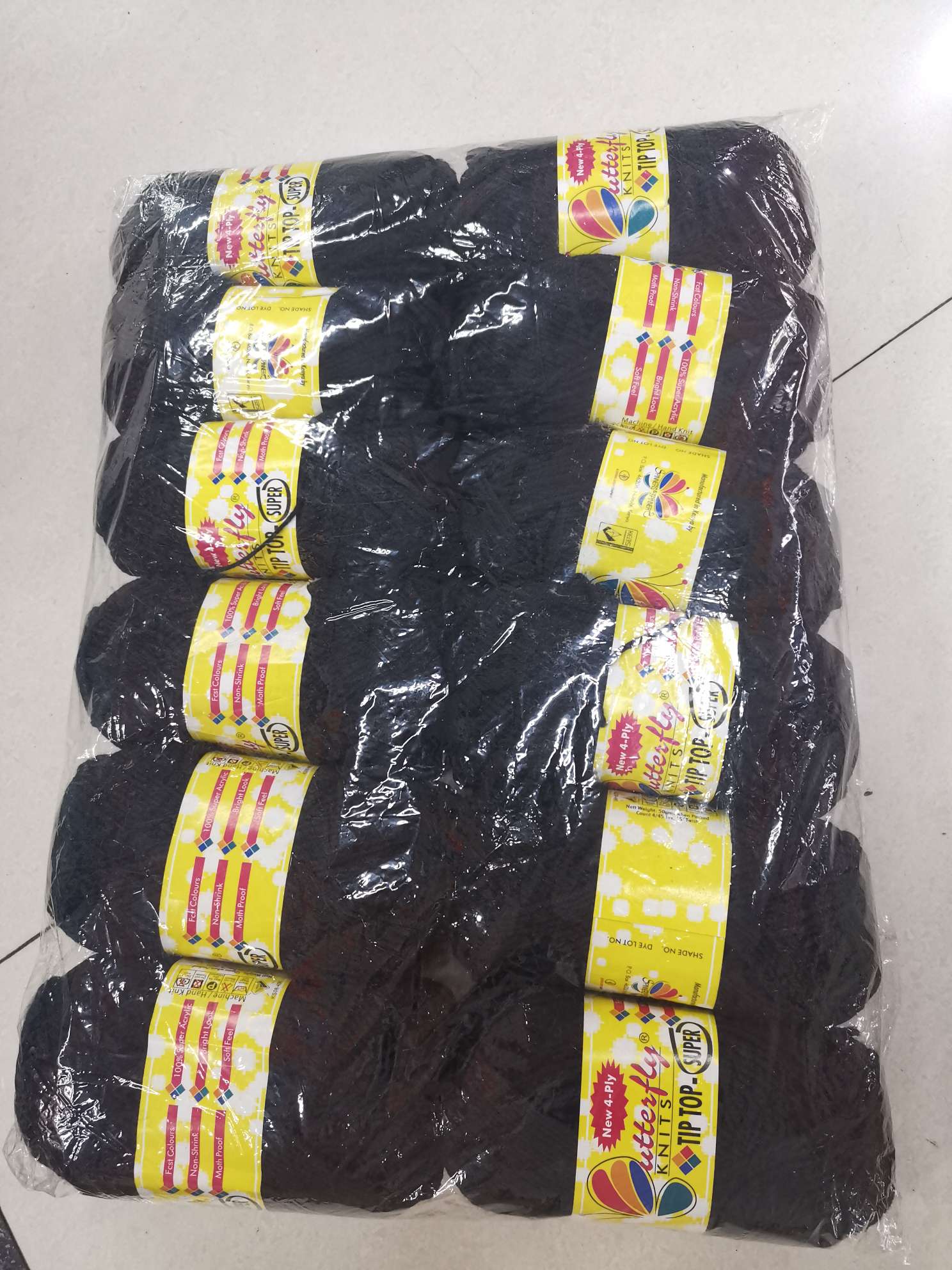 Hot-selling export wool yarn, 50g polyester small four strands, Meituan black Item Picture