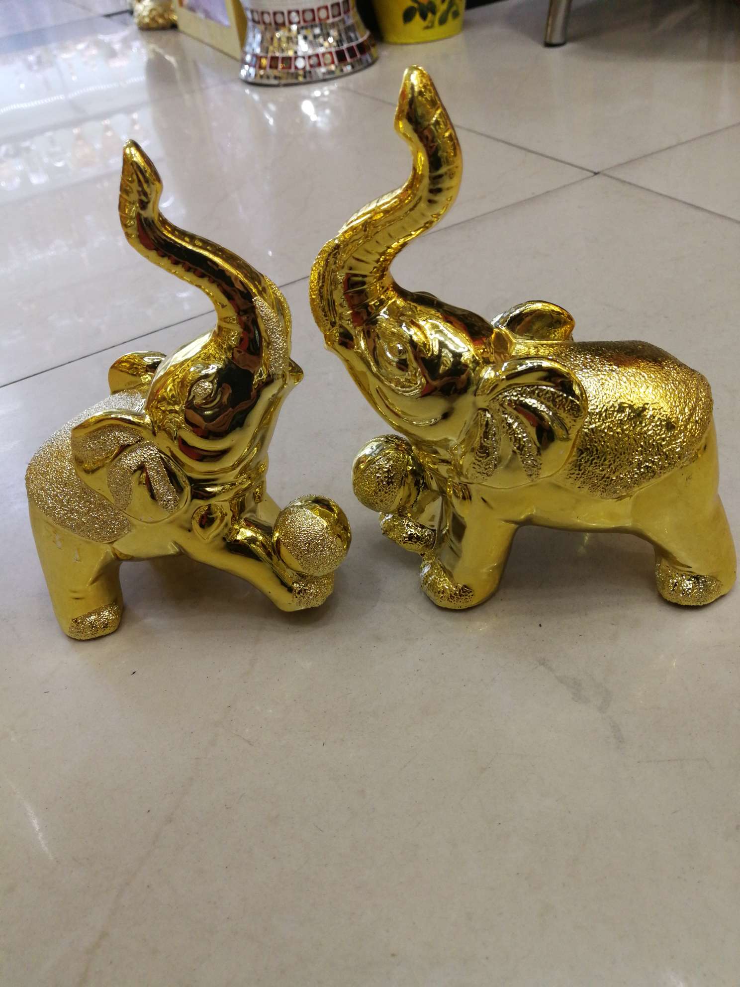 Object ornament 375 details Picture