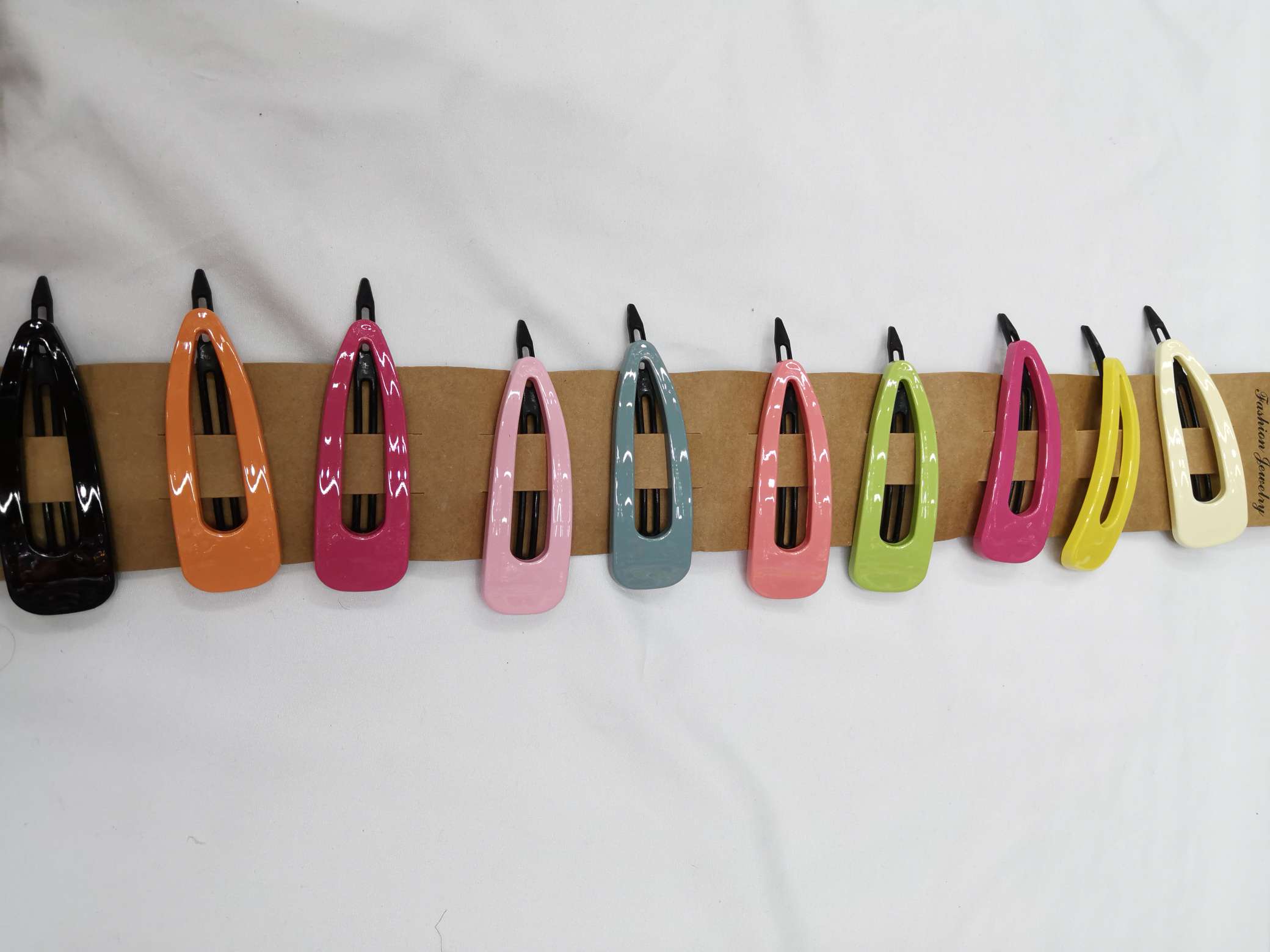 Korean version of water drop frog button hollow hair clip color thumbnail