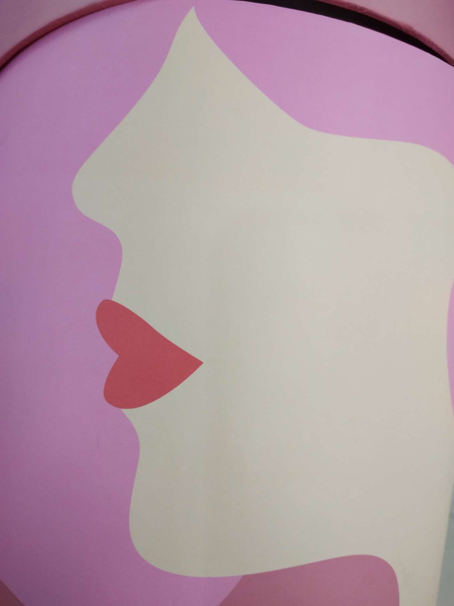 Queen Cylinder Gift Box, flower box and gift box details Picture