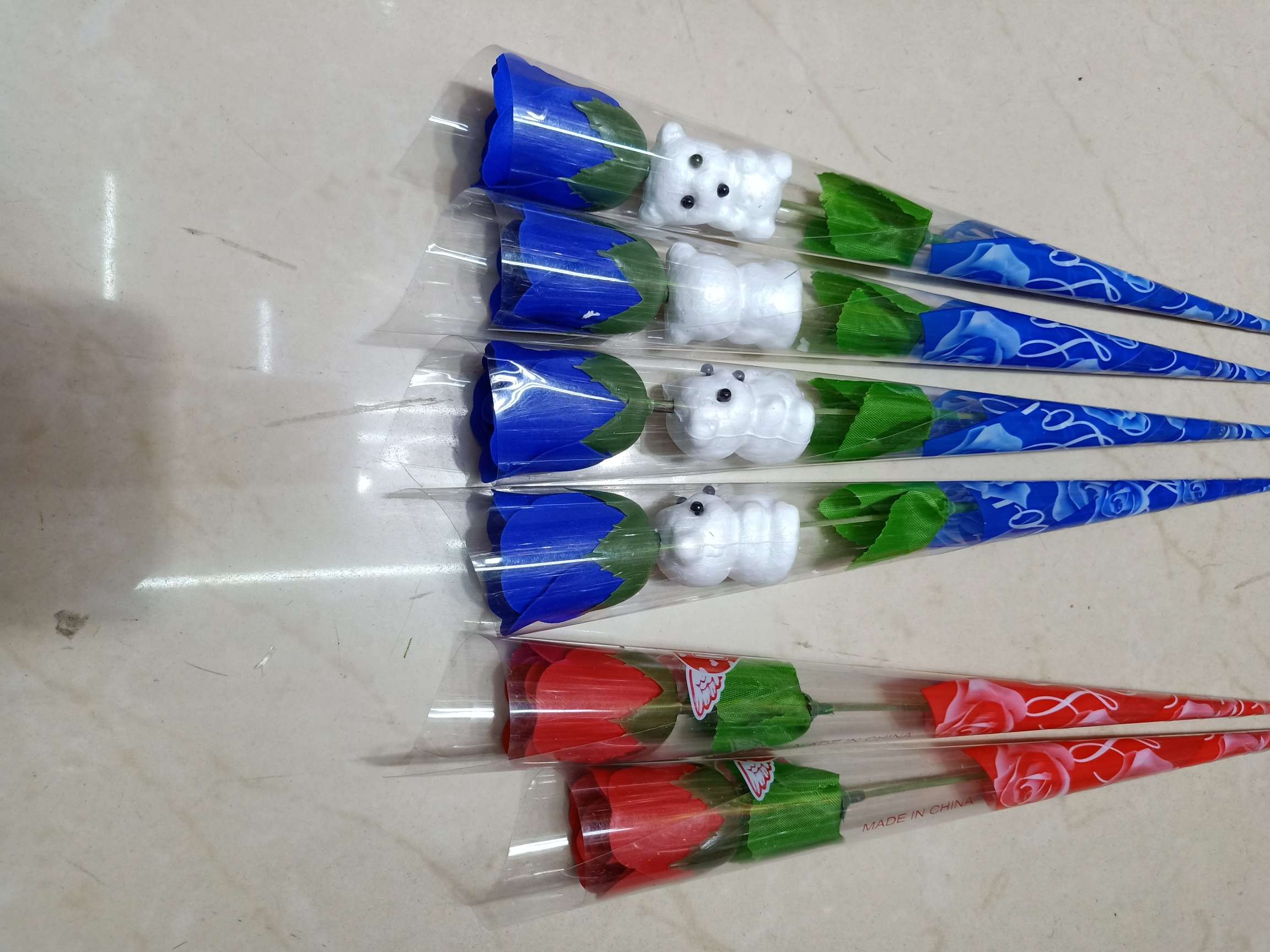 Boda jabón flores novia mano flores san valentín lista de rosas claveles rosas