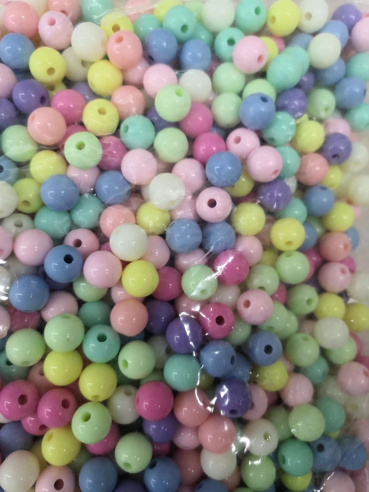 塑料珠，大小规格齐全