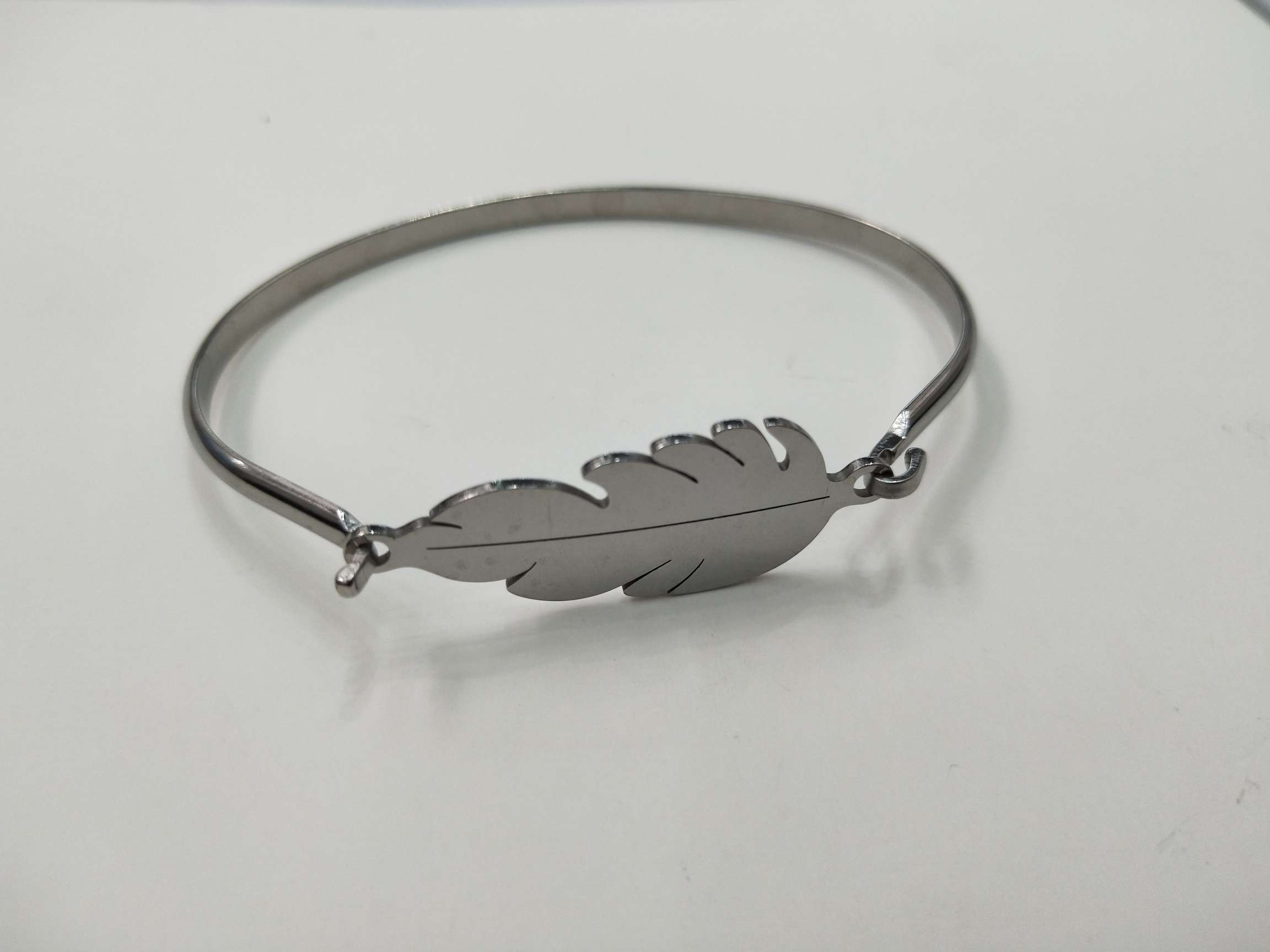 The leaves bracelet thumbnail