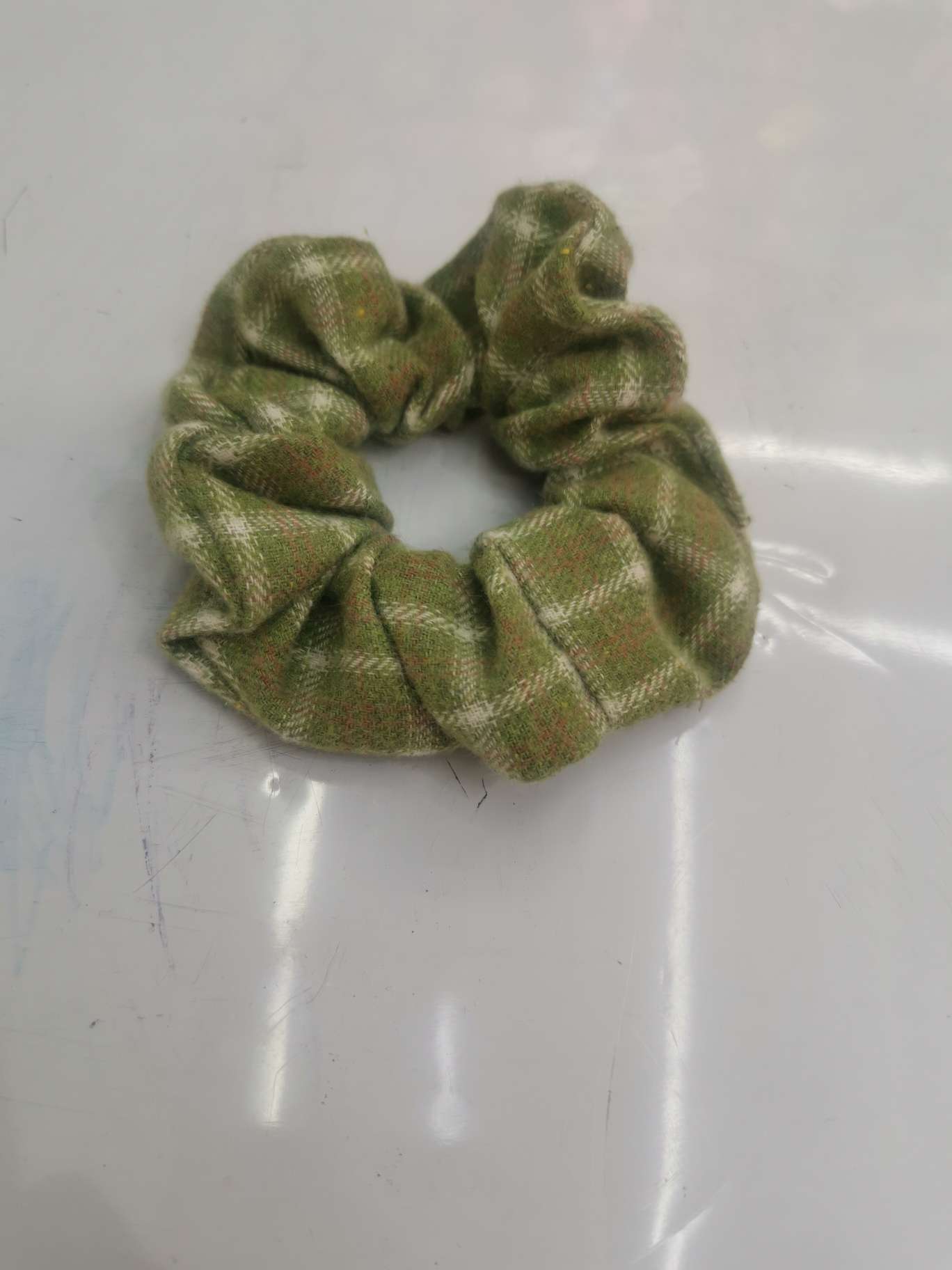 Green checked scrunchie thumbnail