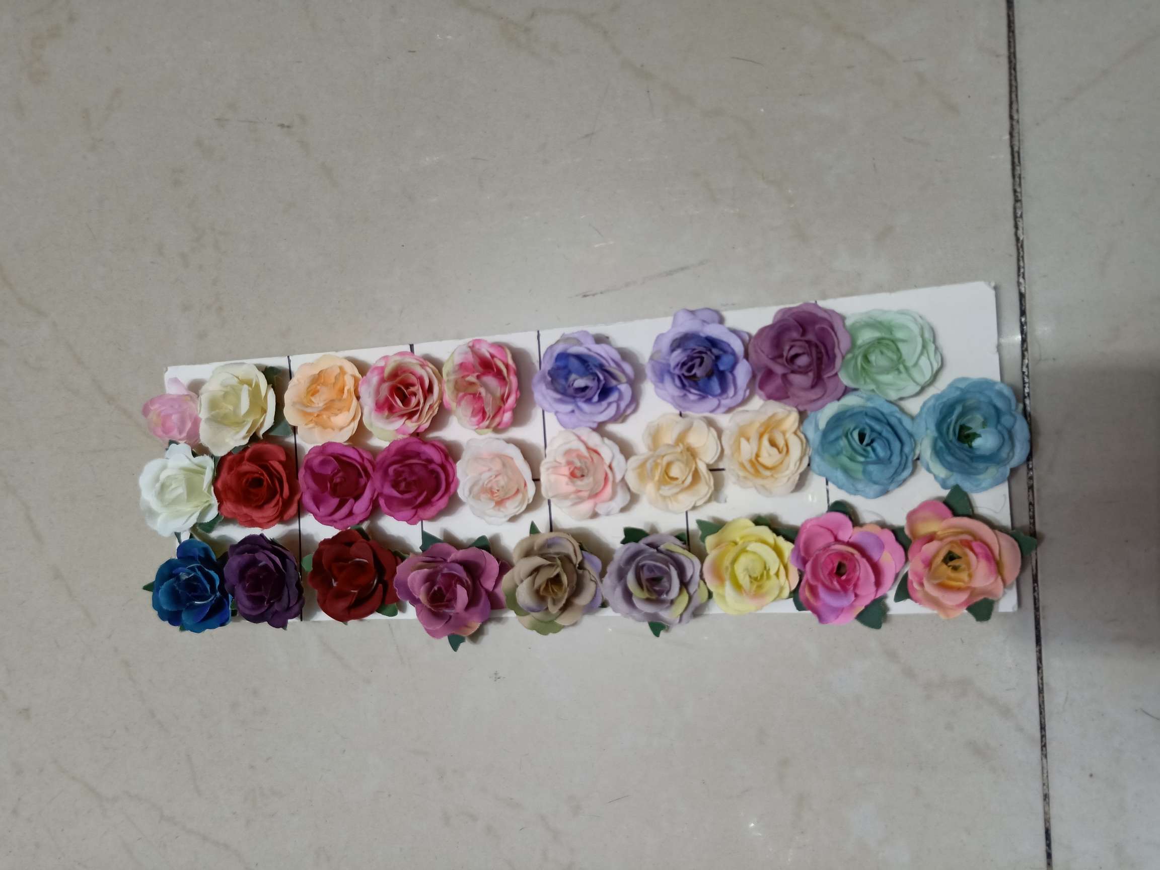 Estilo europeo vintage simulación cabeza de flor cabeza de flor de novia orquídea daisy narciso cabeza de flor Item Picture