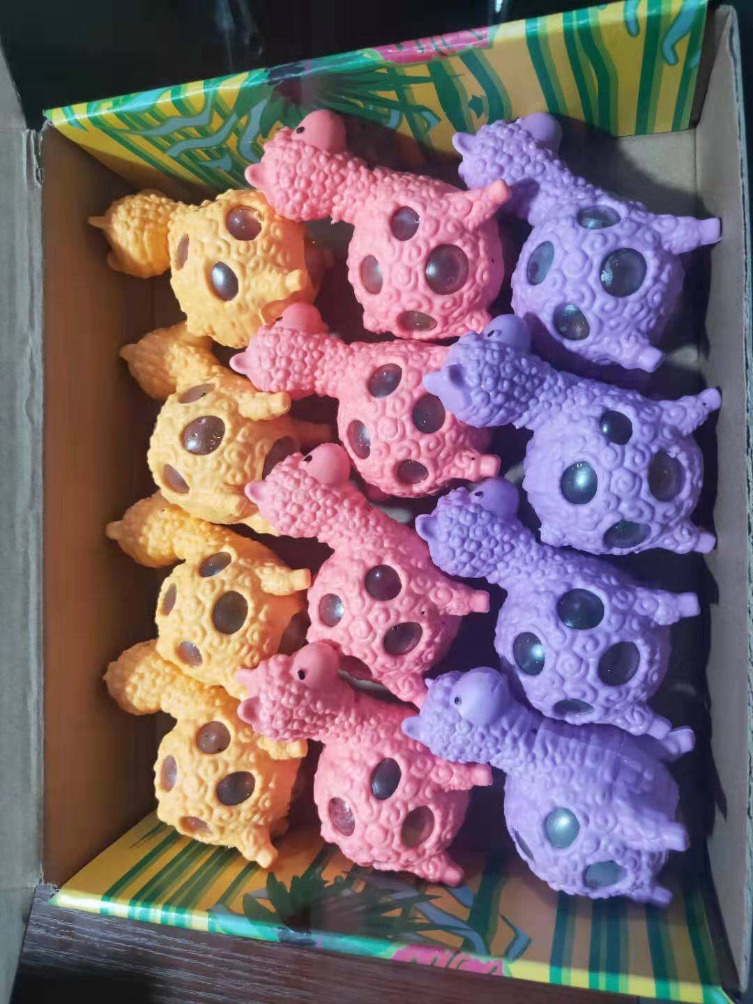 The water drops vent the alpacas thumbnail