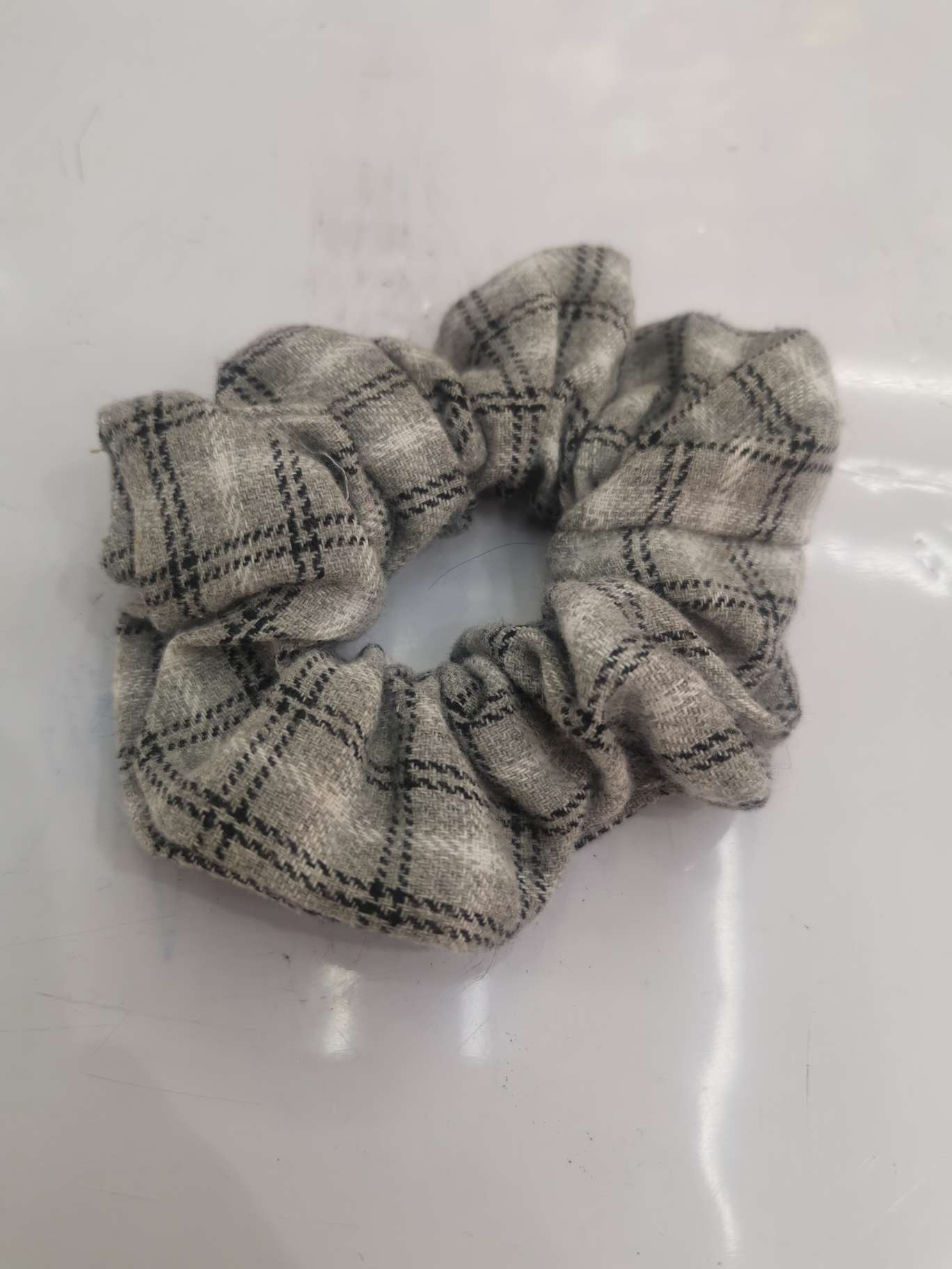 Gray check scrunchie thumbnail