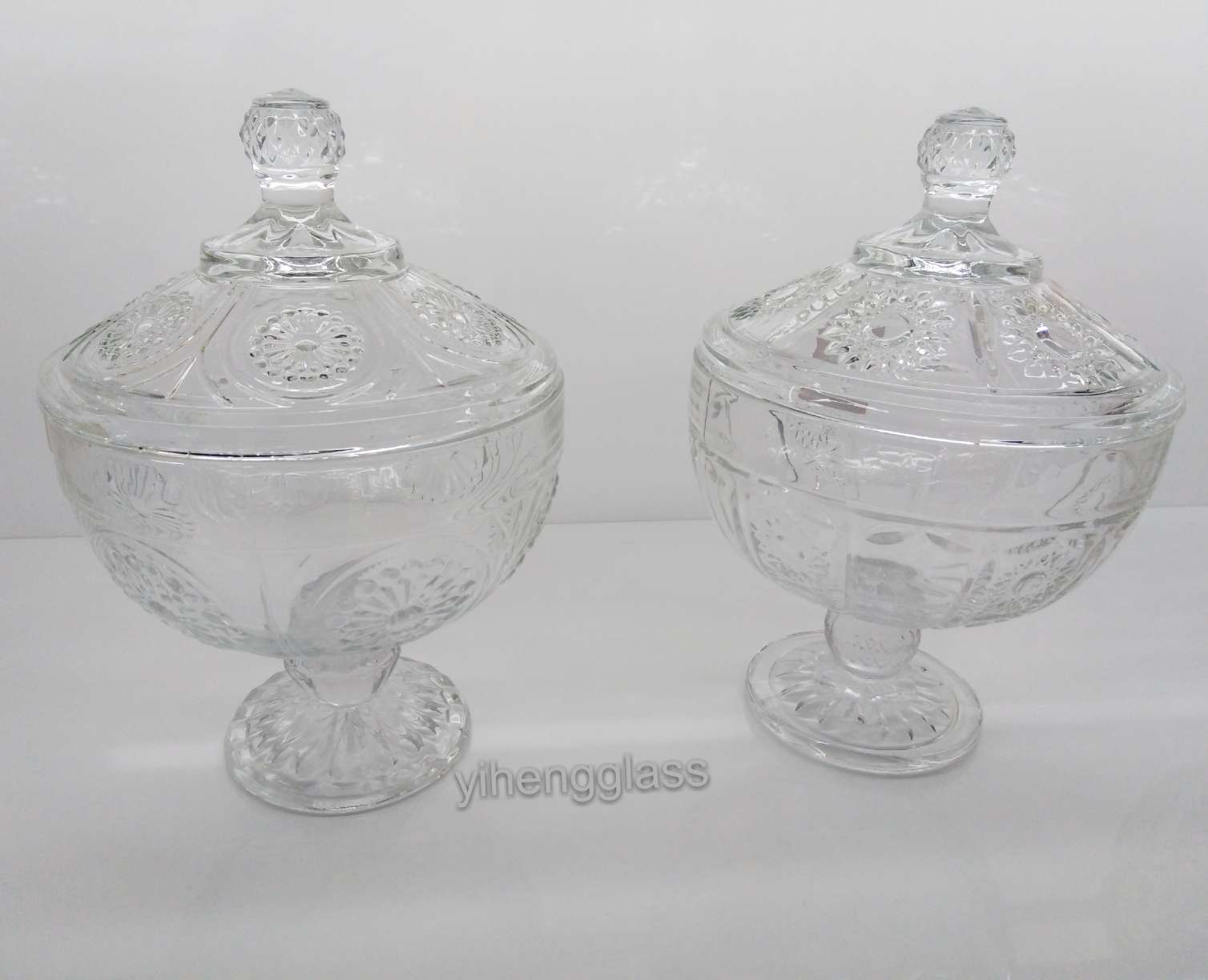 Factory direct sales of sugar jars with glass straps and LIDS