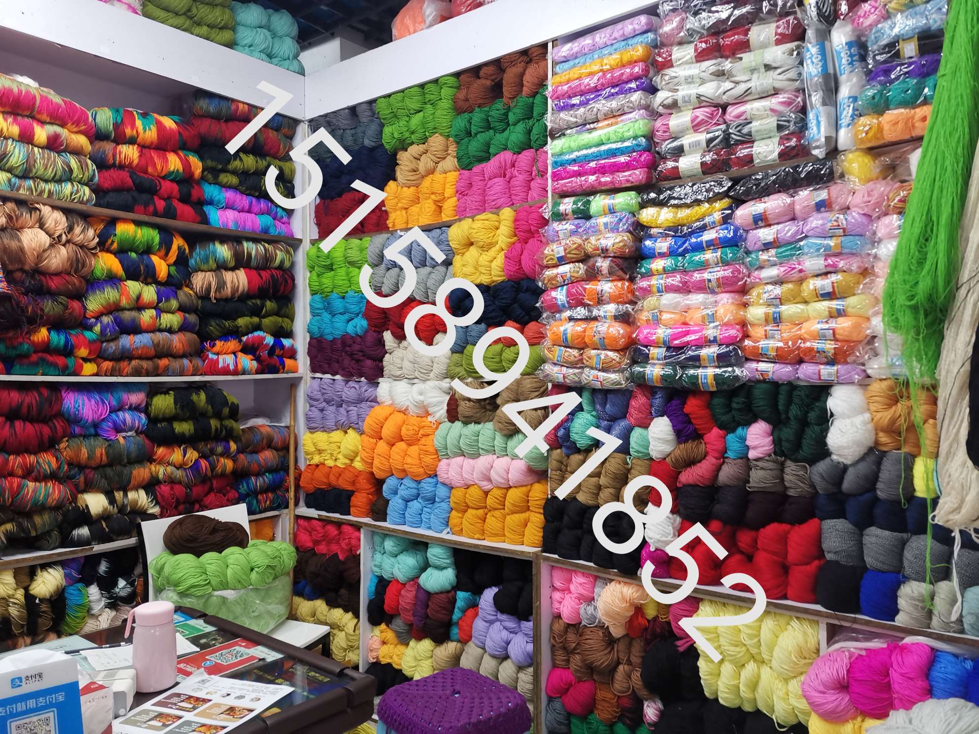 Hot-selling polyester yarn for handicrafts, Pantone color card colors available for custom dyeing Item Picture