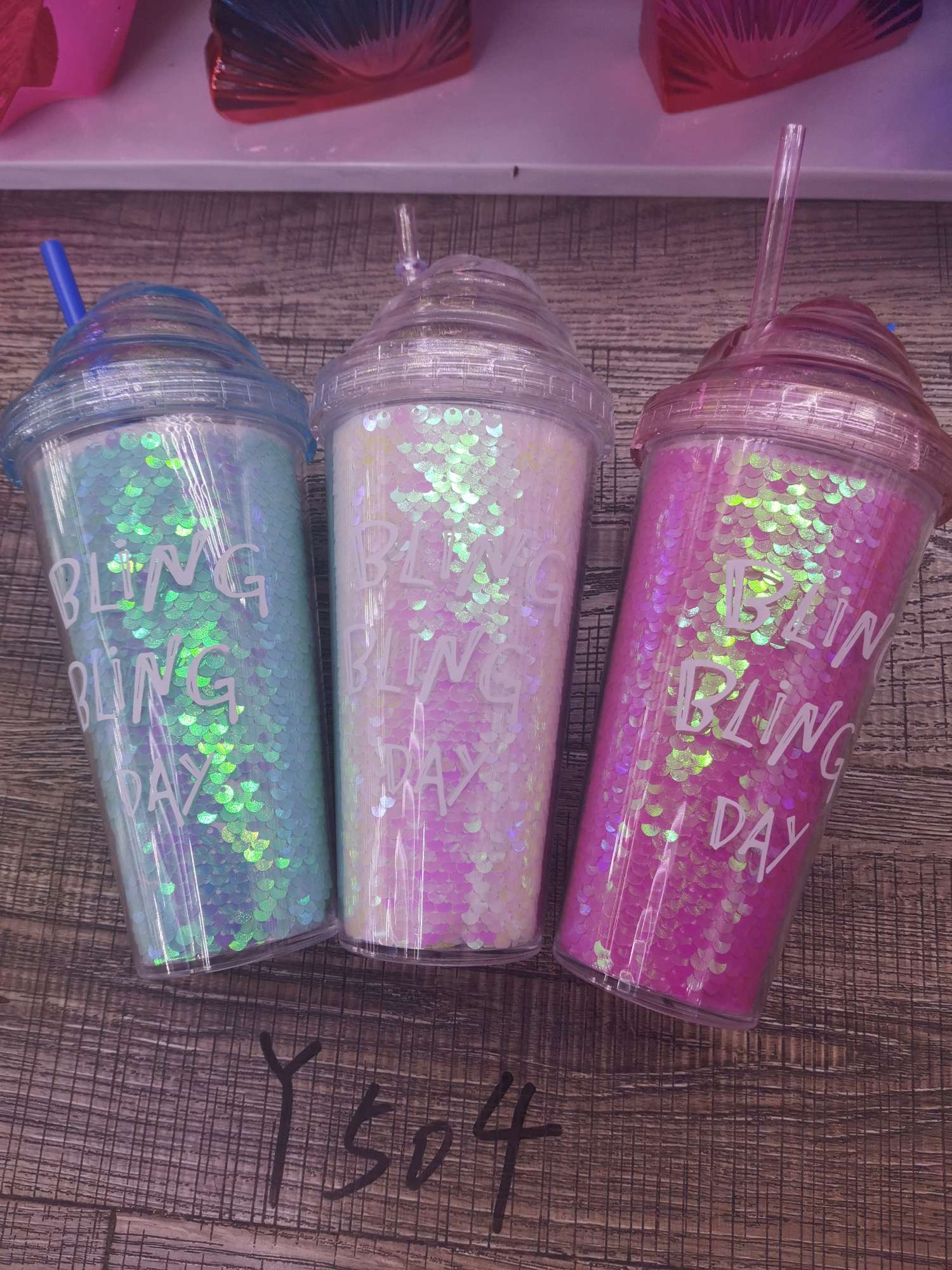 Factory direct sales of sequined paper printed letter water cups