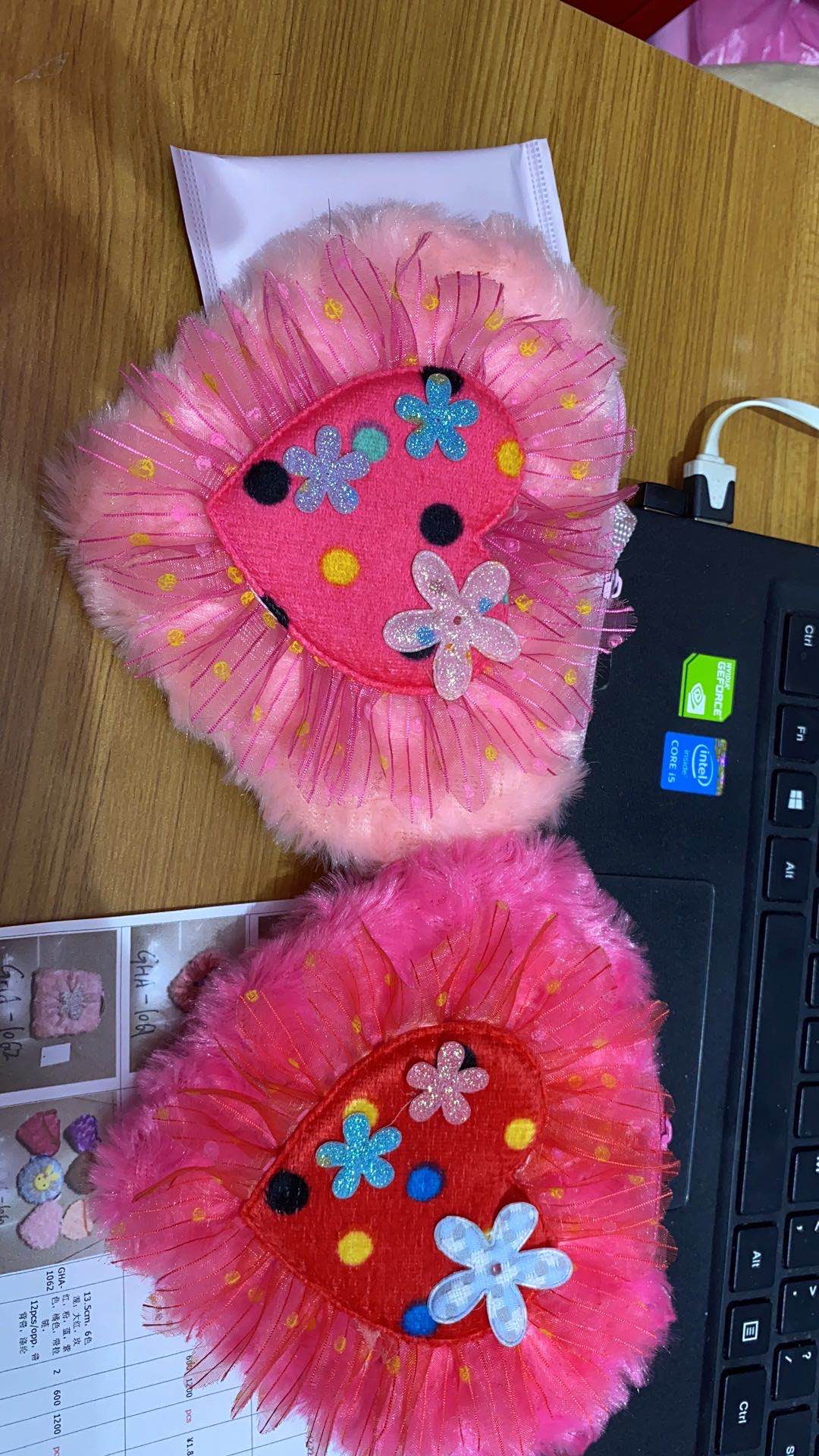 Plush heart-shaped shoulder bag