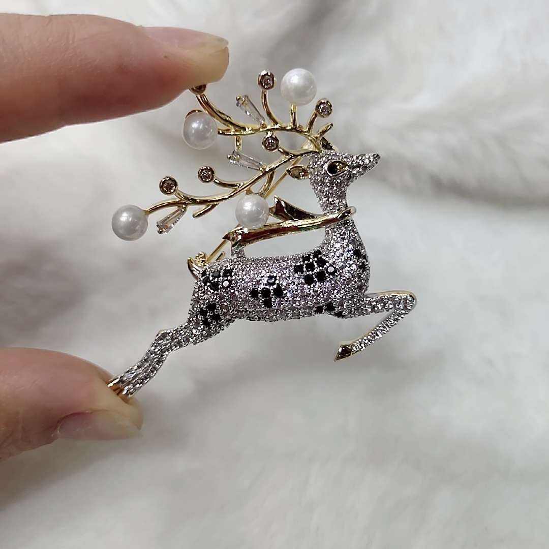 Fashion a deer has your brooch thumbnail