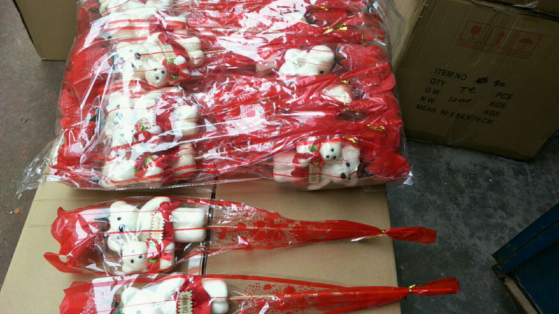 Valentine's Day. Christmas. Mother's Day. Mother and Child Day. 38 Women's Day each day gifts