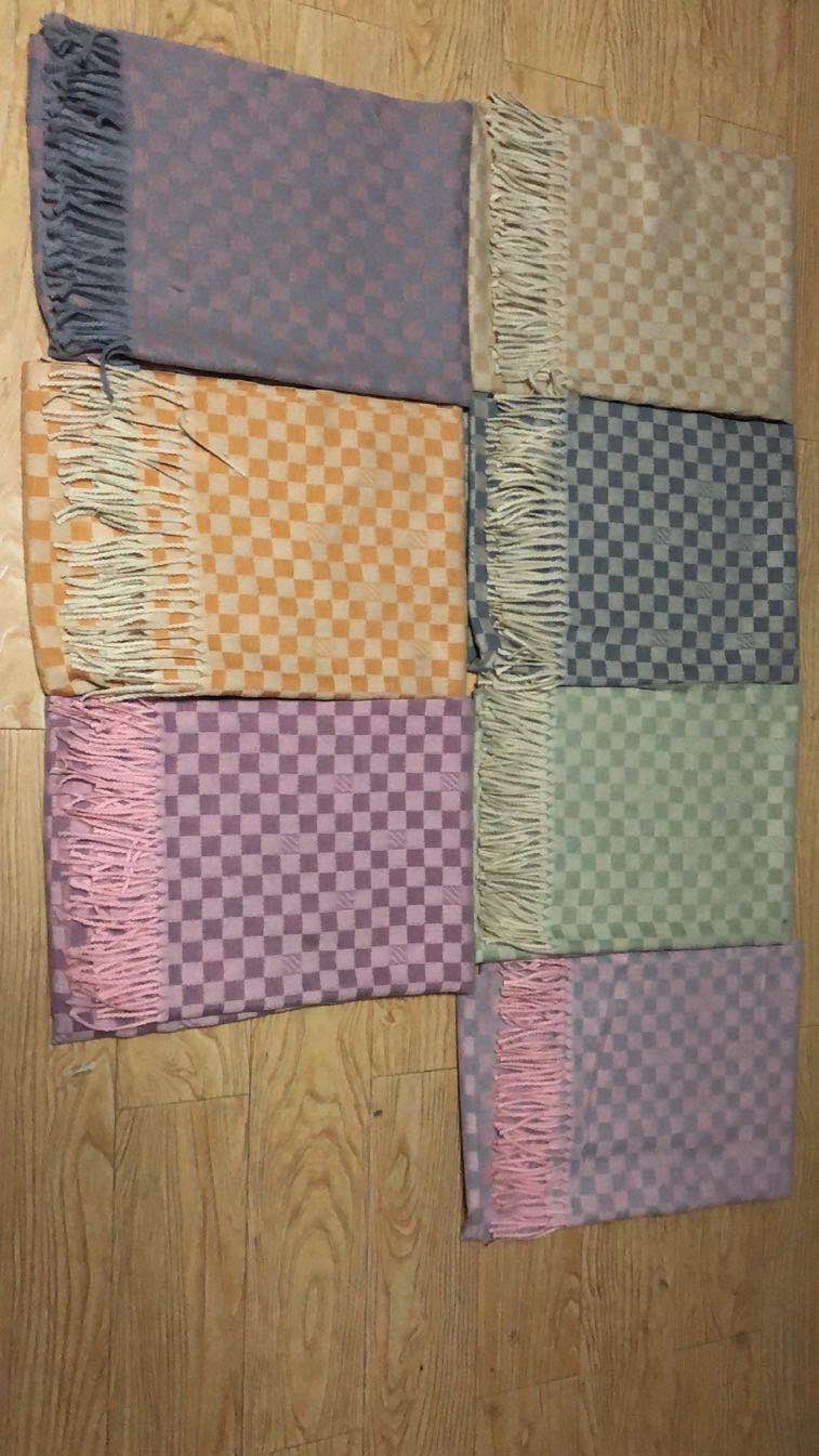 Stylish Casual Scarf Item Picture