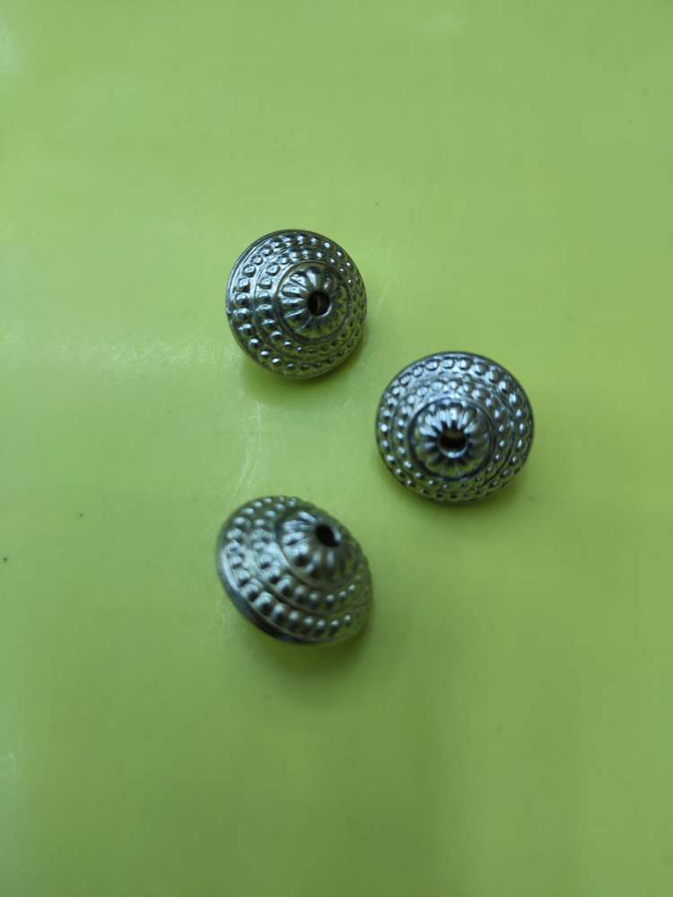 G03CCB material electroplated with white K