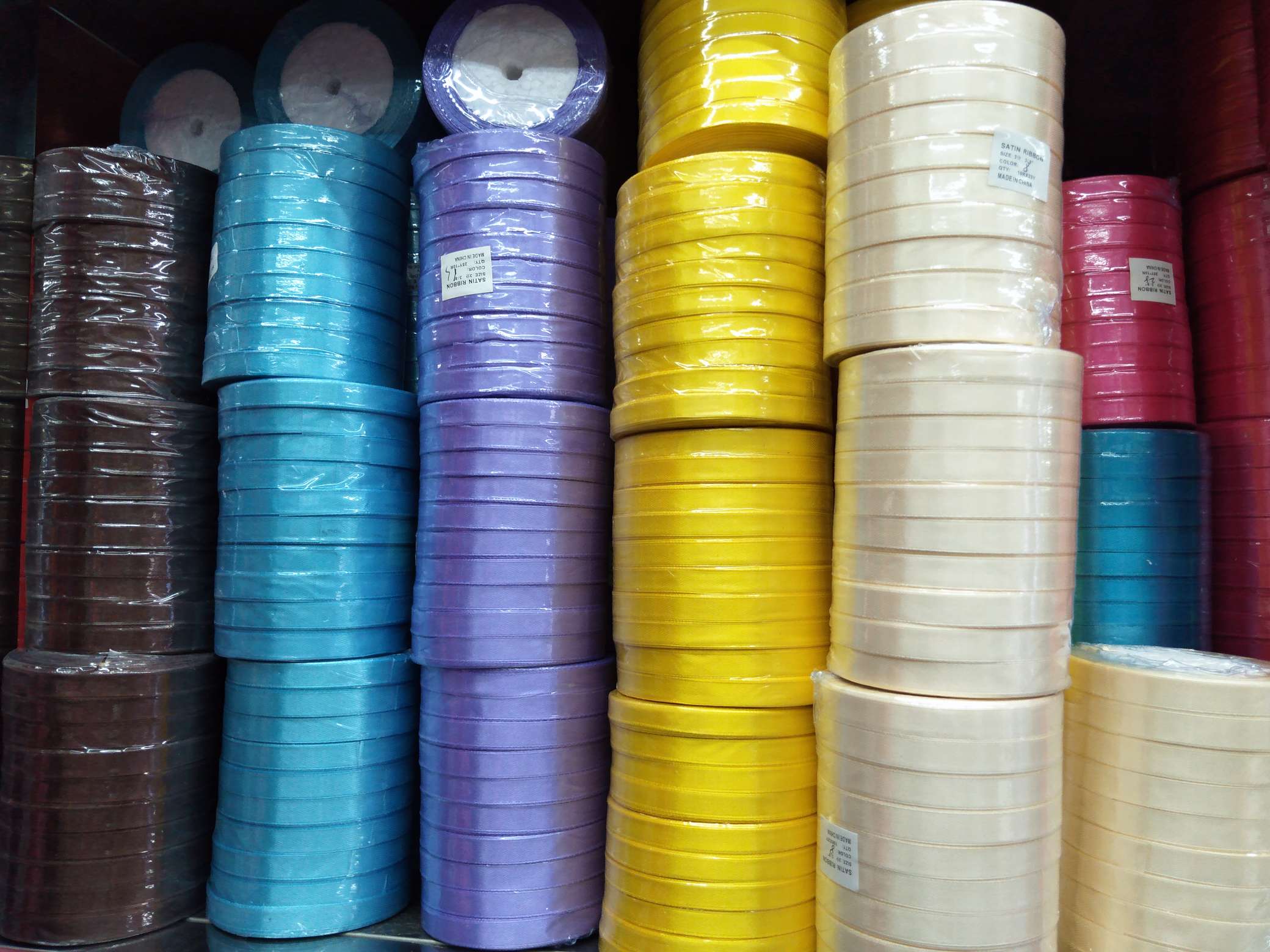 1cm wide ribbon, 3-inch ribbon, multi-color ribbon, factory direct sales, packaging gift box ribbon, environmentally friendly and high-quality ribbon, cake box packaging ribbon, gift ribbon, wedding decoration, polyester ribbon, DIY-woven ribbon Specification image
