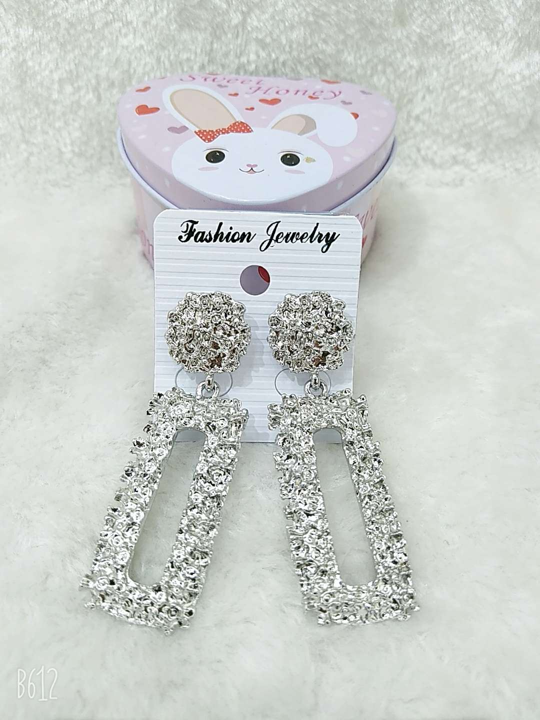 Hot style rectangular alloy stud earrings thumbnail