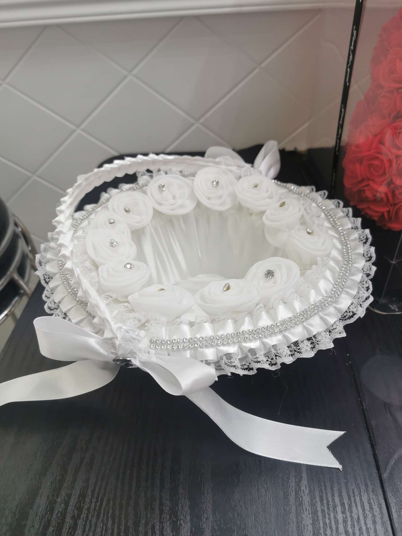Western-style wedding flower baskets, snow gauze lace flower children, flower baskets, handles, movable, other wedding supplies for export, only love details Picture