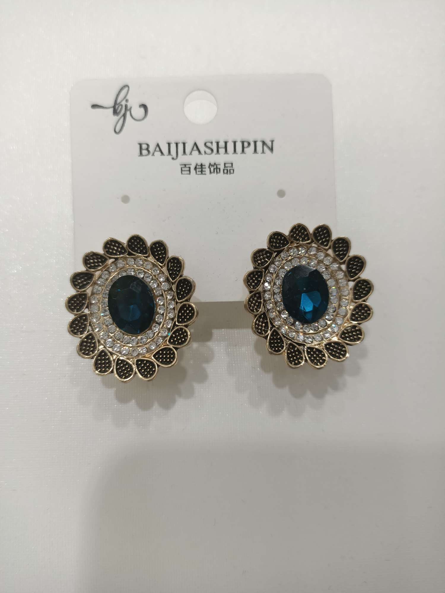 厂家直销椭圆款合金加水钻保色电镀，下单做，1200对起批。